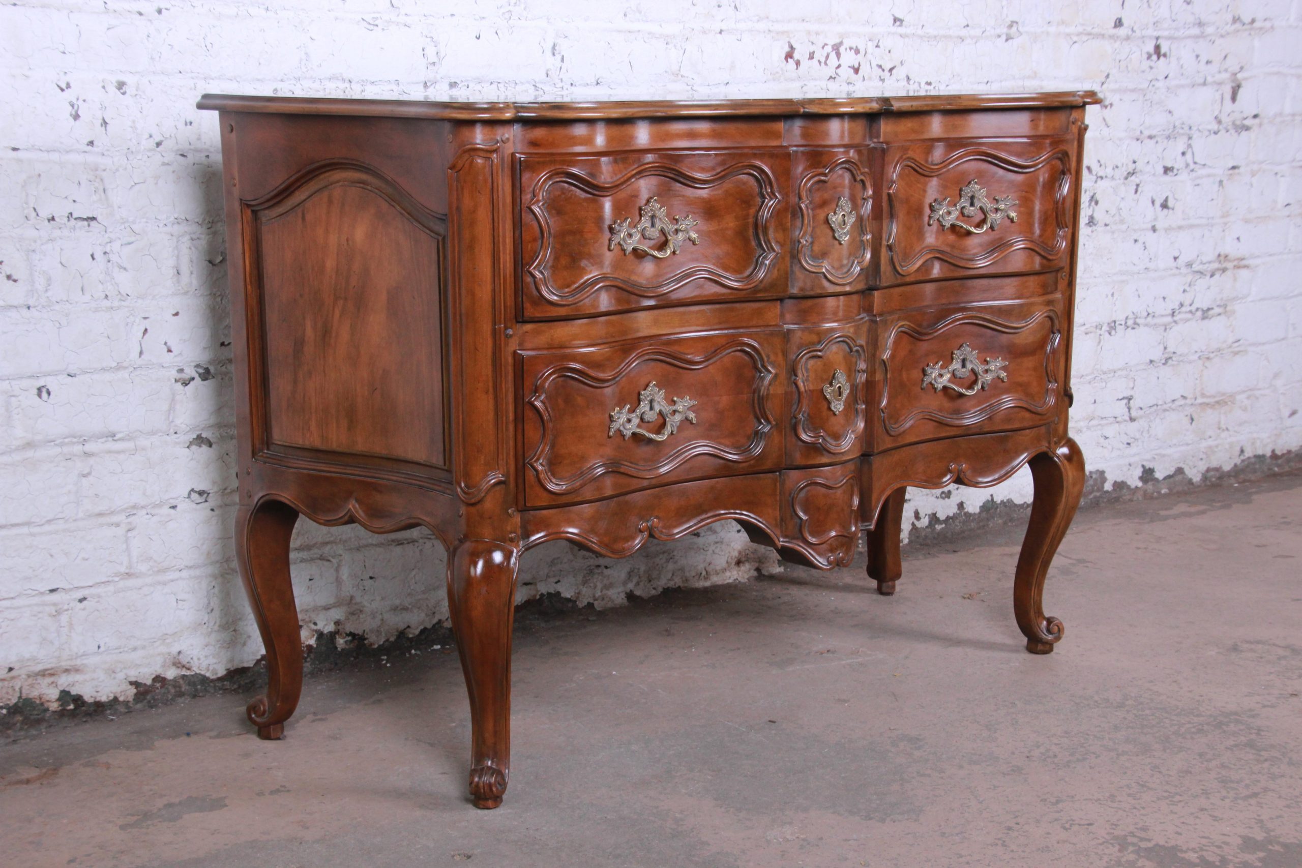 Baker Furniture French Louis XV Style Sideboard Server or Commode - Image 5