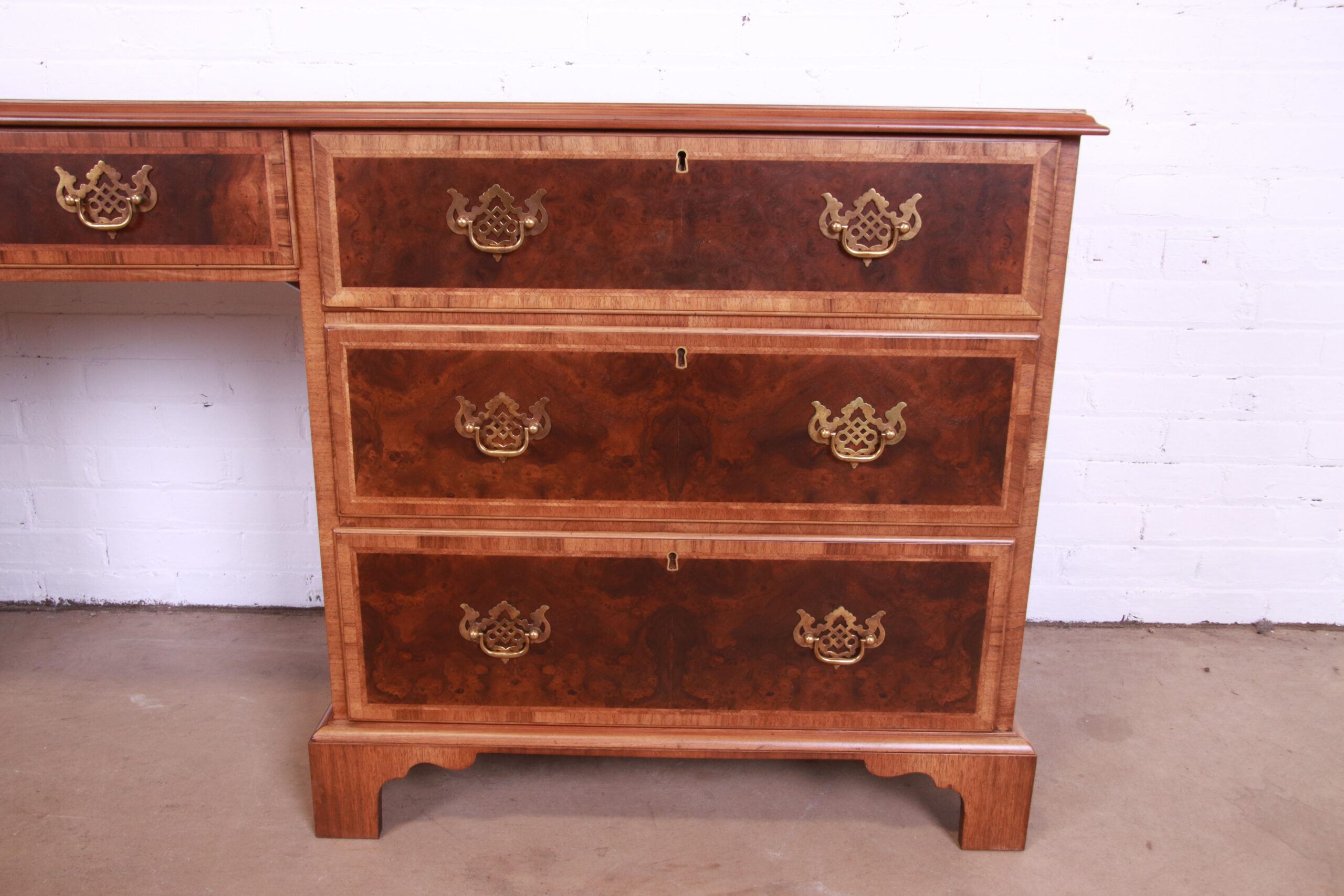Baker Furniture Georgian Burled Walnut Executive Credenza Desk, Newly Refinished - Image 9