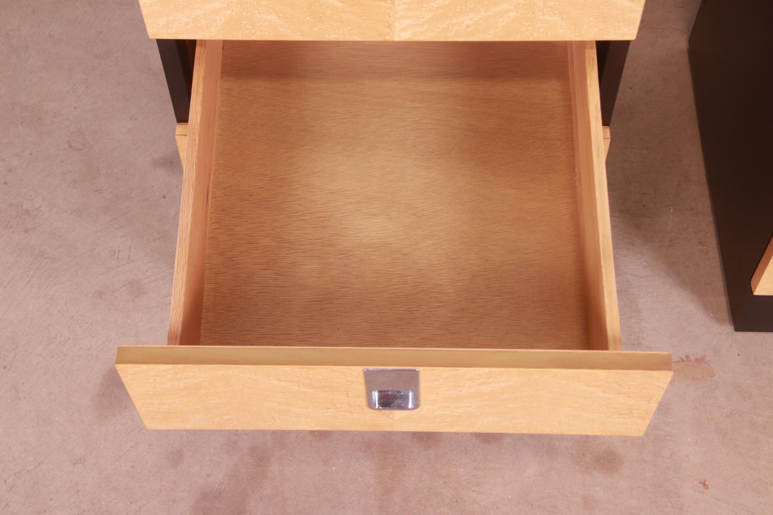 Baker Furniture Mid-Century Modern Birdseye Maple and Ebonized Bedside Chests, Newly Refinished - Image 9