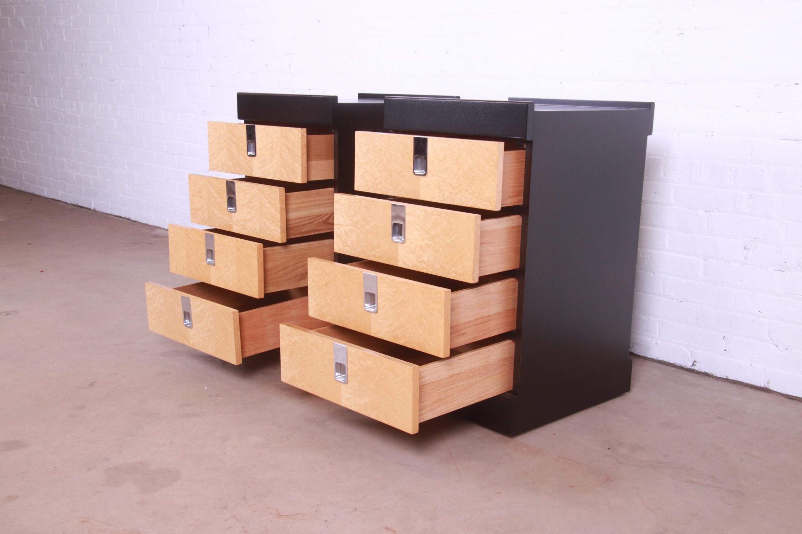 Baker Furniture Mid-Century Modern Birdseye Maple and Ebonized Bedside Chests, Newly Refinished - Image 7
