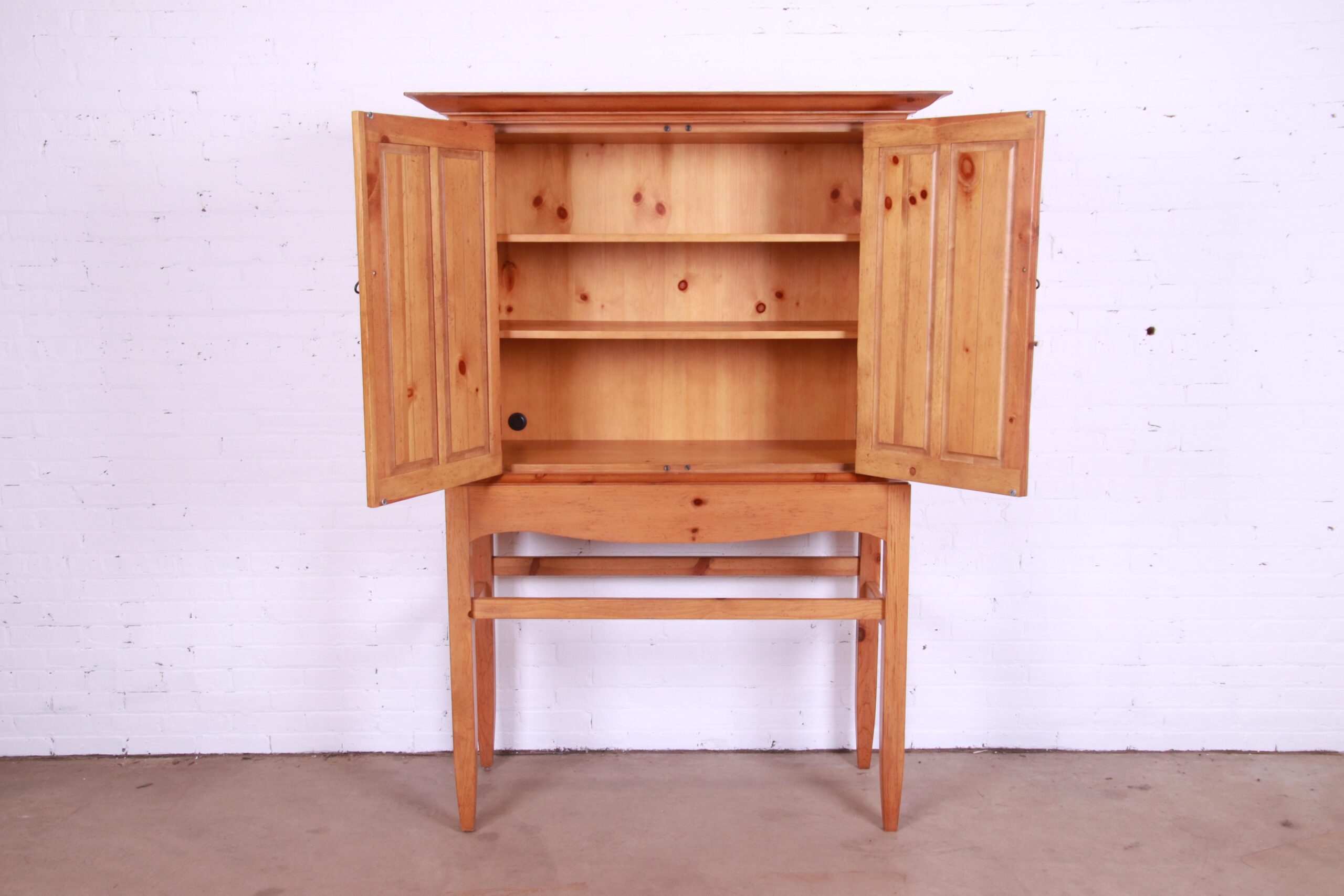 Baker Furniture Milling Road Shaker Style Carved Pine Linen Press or Bar Cabinet - Image 8