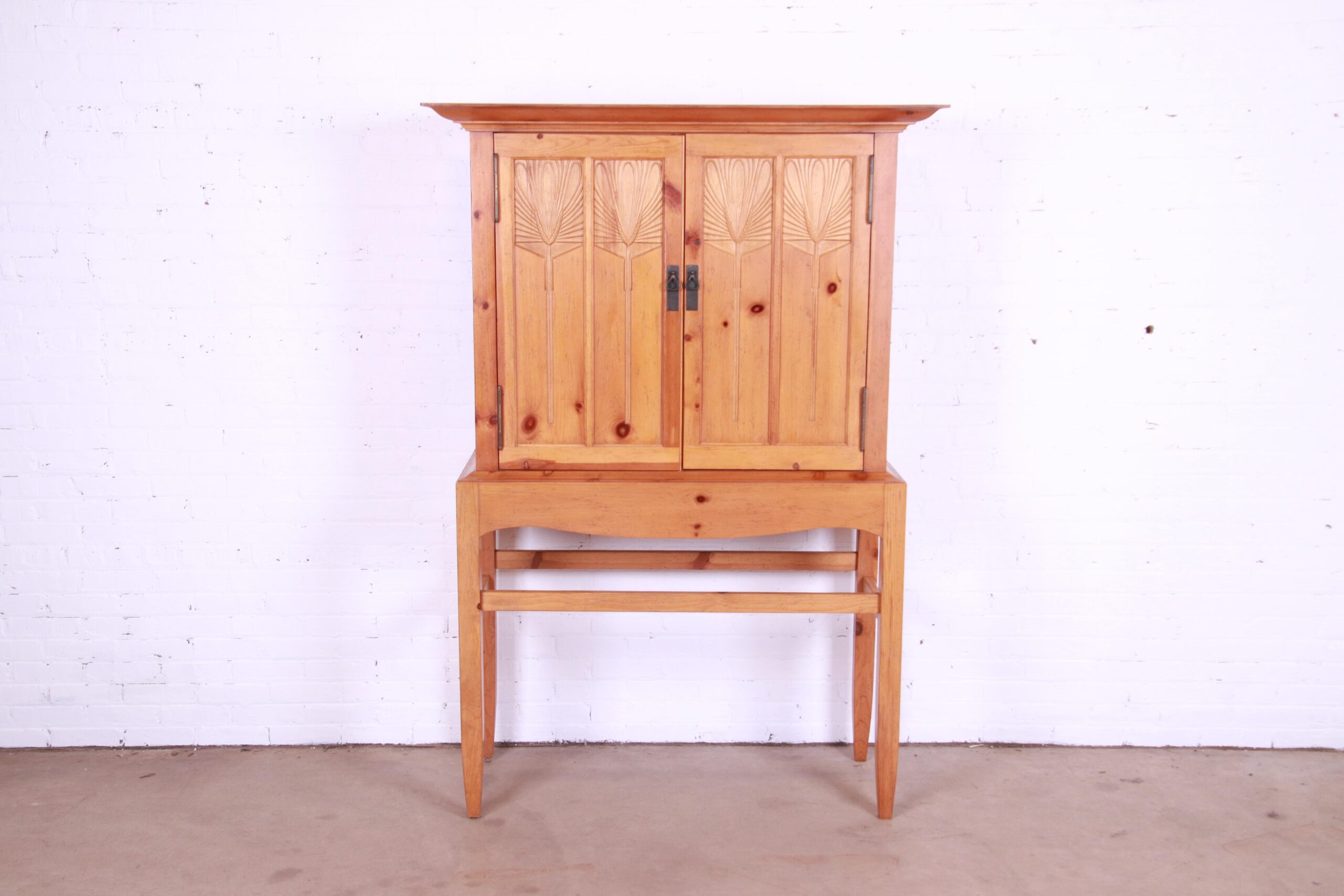 Baker Furniture Milling Road Shaker Style Carved Pine Linen Press or Bar Cabinet - Image 13