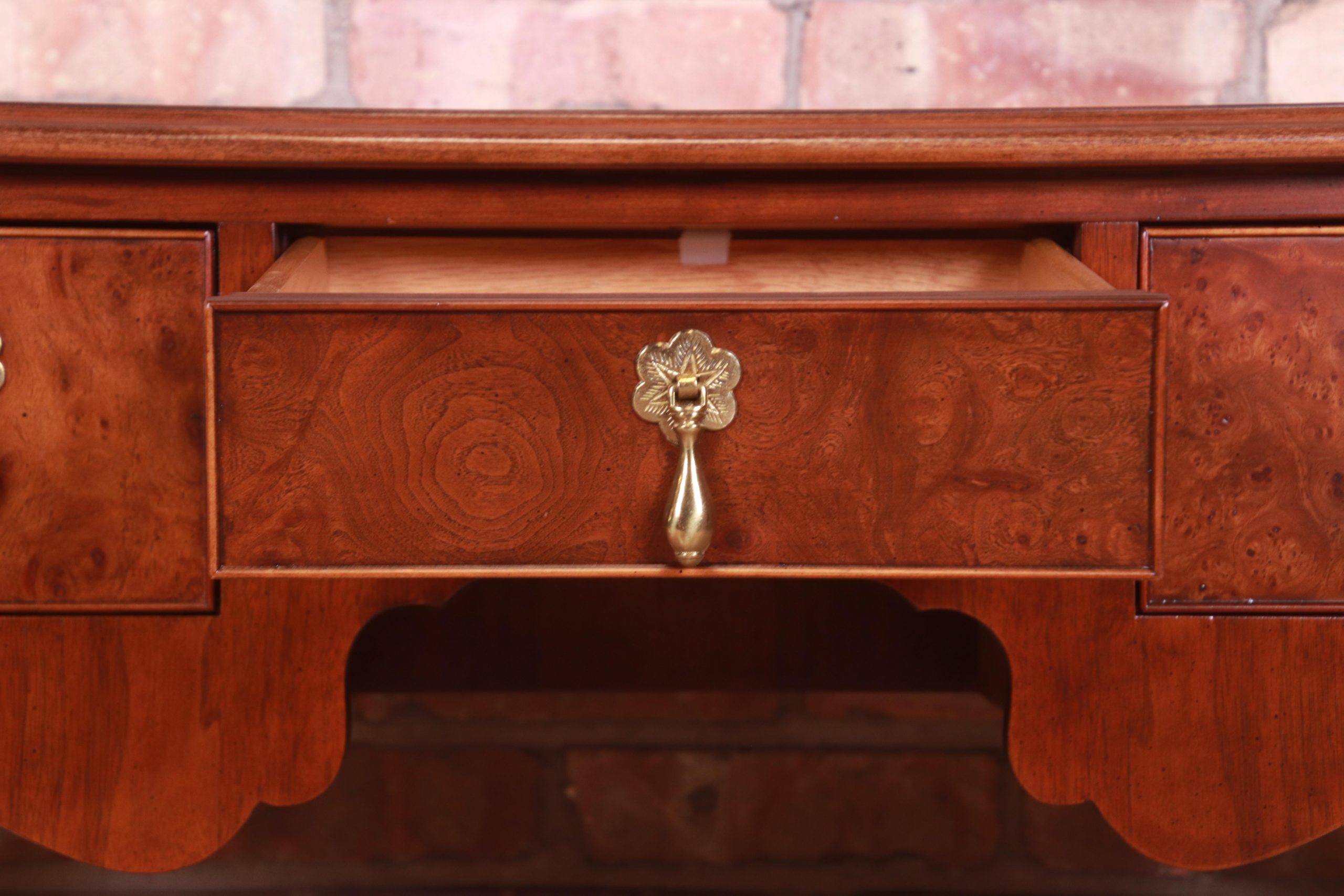 Baker Furniture Queen Anne Burled Walnut Lowboy Dresser or Console Table, Newly Refinished - Image 7