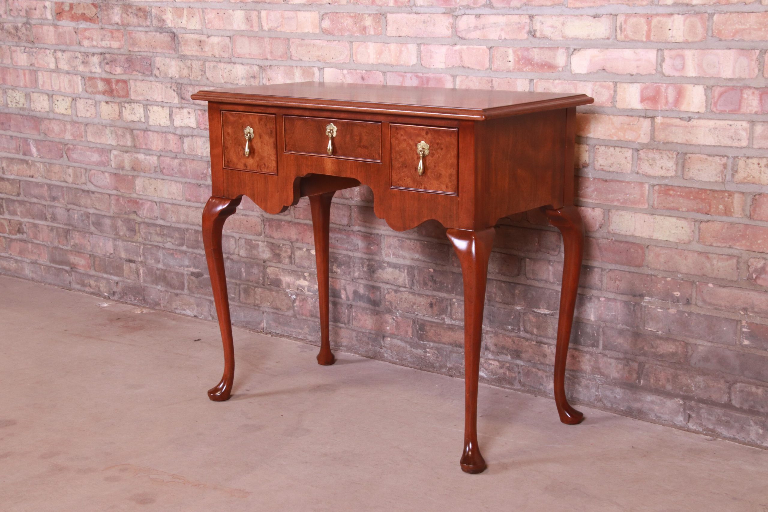 Baker Furniture Queen Anne Burled Walnut Lowboy Dresser or Console Table, Newly Refinished