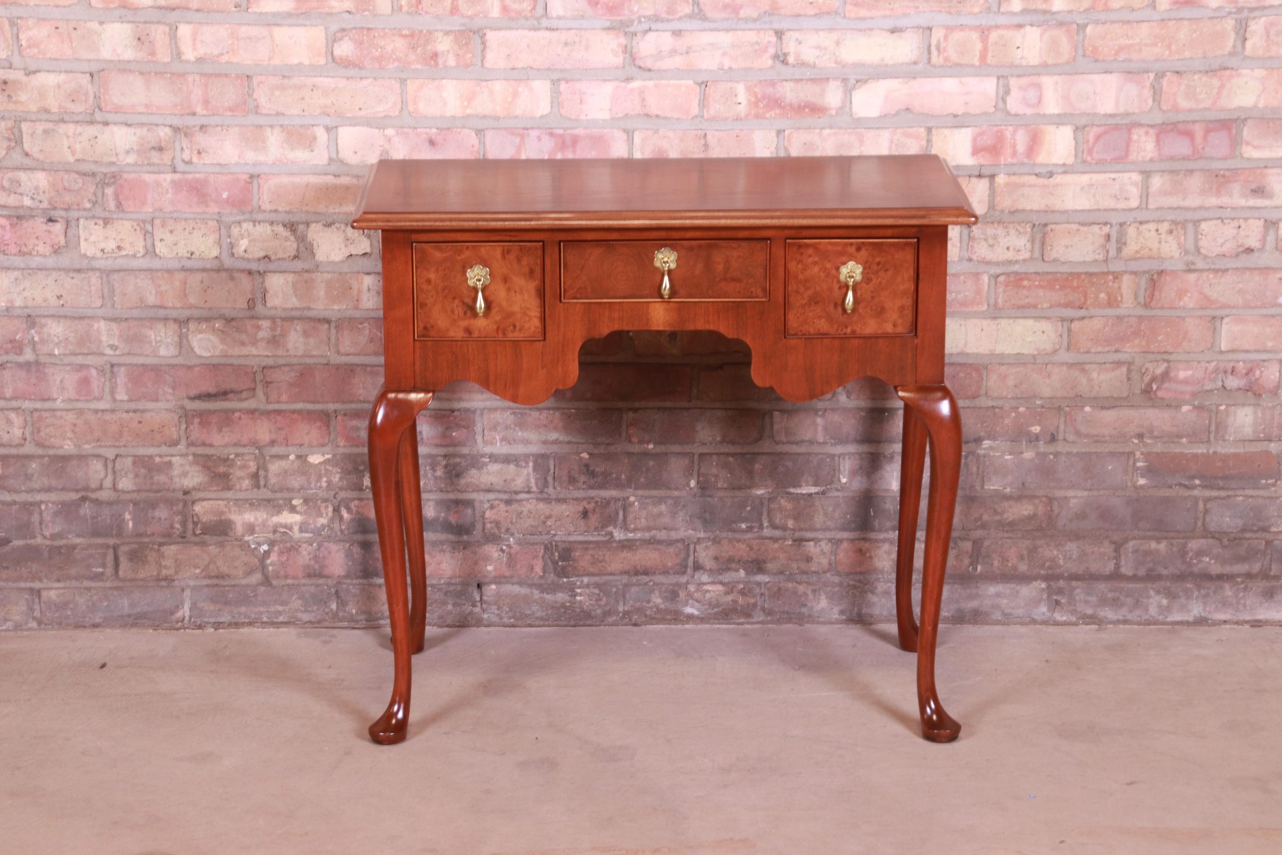 Baker Furniture Queen Anne Burled Walnut Lowboy Dresser or Console Table, Newly Refinished - Image 4