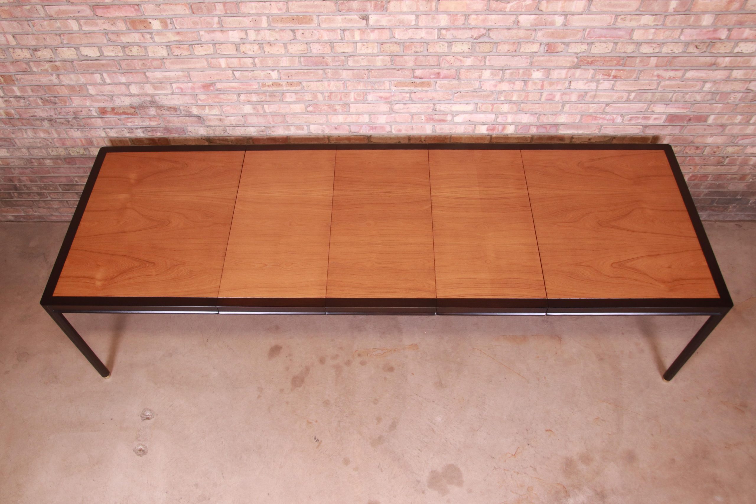 Harvey Probber Teak and Ebonized Mahogany Extension Dining Table, Newly Refinished - Image 7