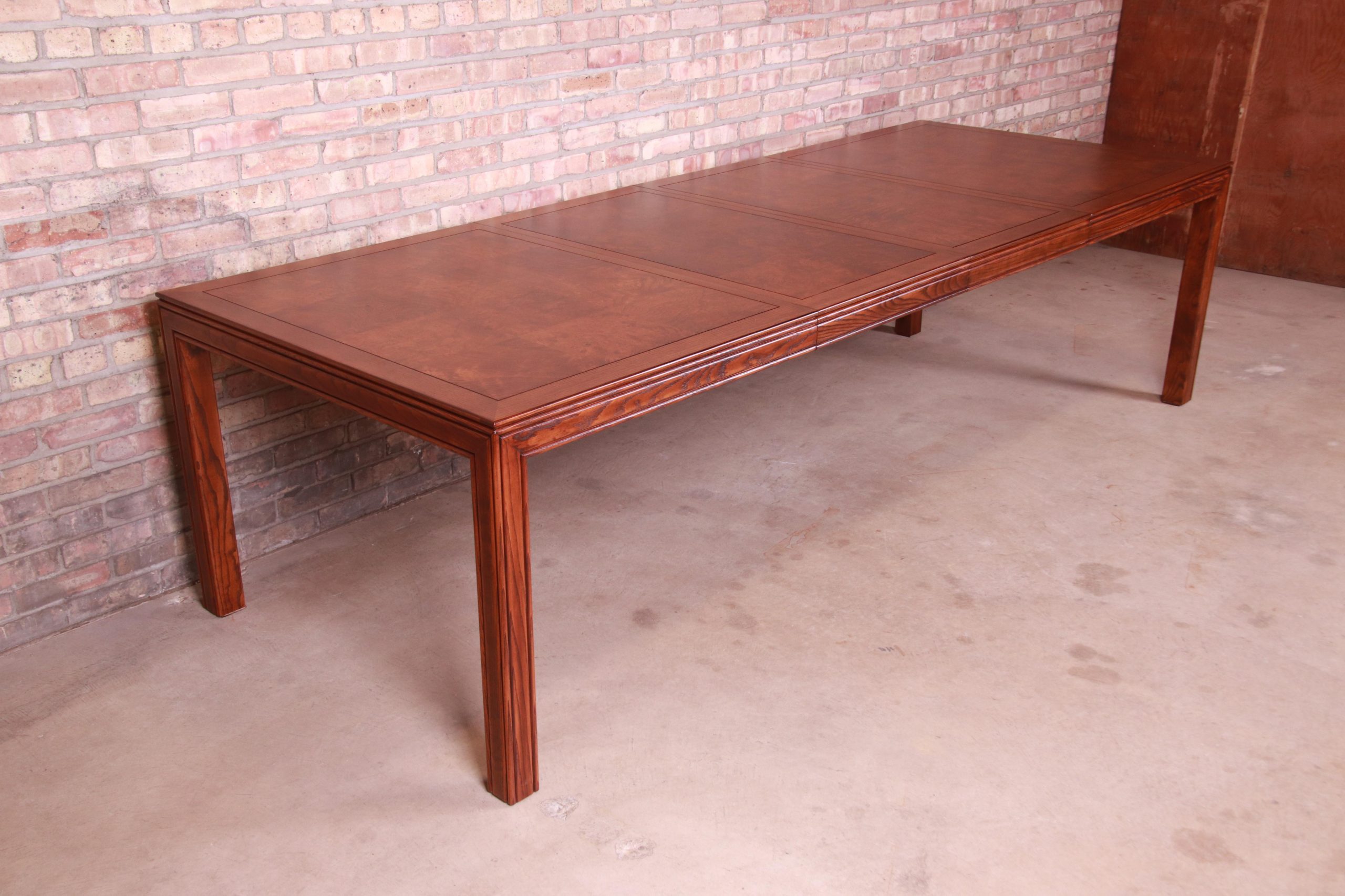 Henredon Mid-Century Modern Burl Wood Parsons Extension Dining Table, Newly Refinished - Image 5