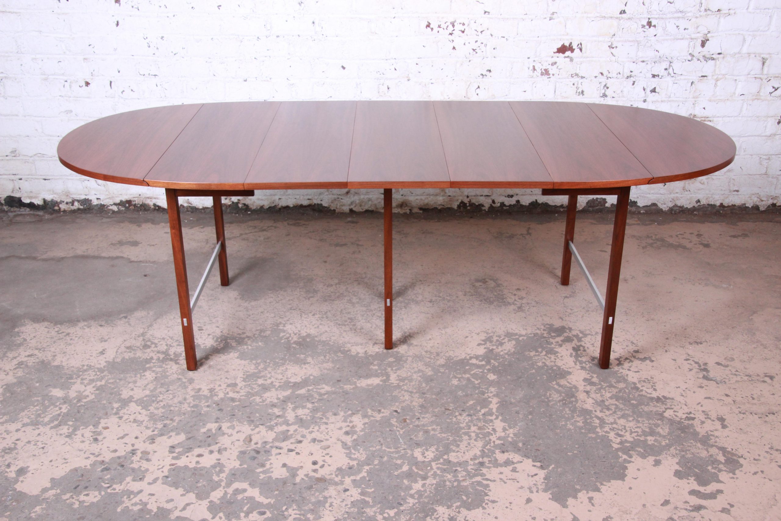 Paul McCobb for Calvin Mid-Century Modern Walnut Extension Dining Table, Newly Restored