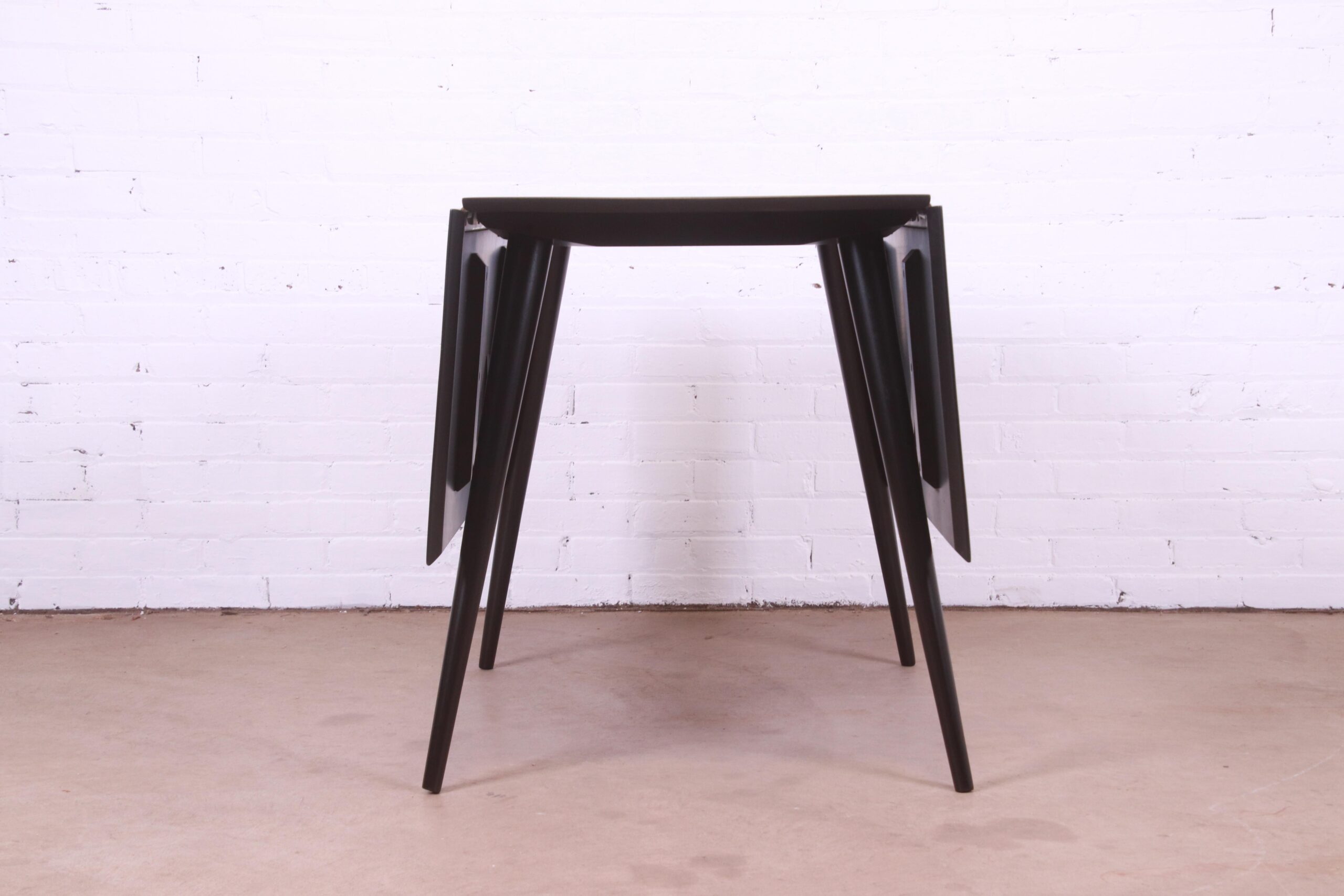 Paul McCobb Planner Group Black Lacquered Solid Maple Drop Leaf Dining Table, Newly Refinished - Image 9