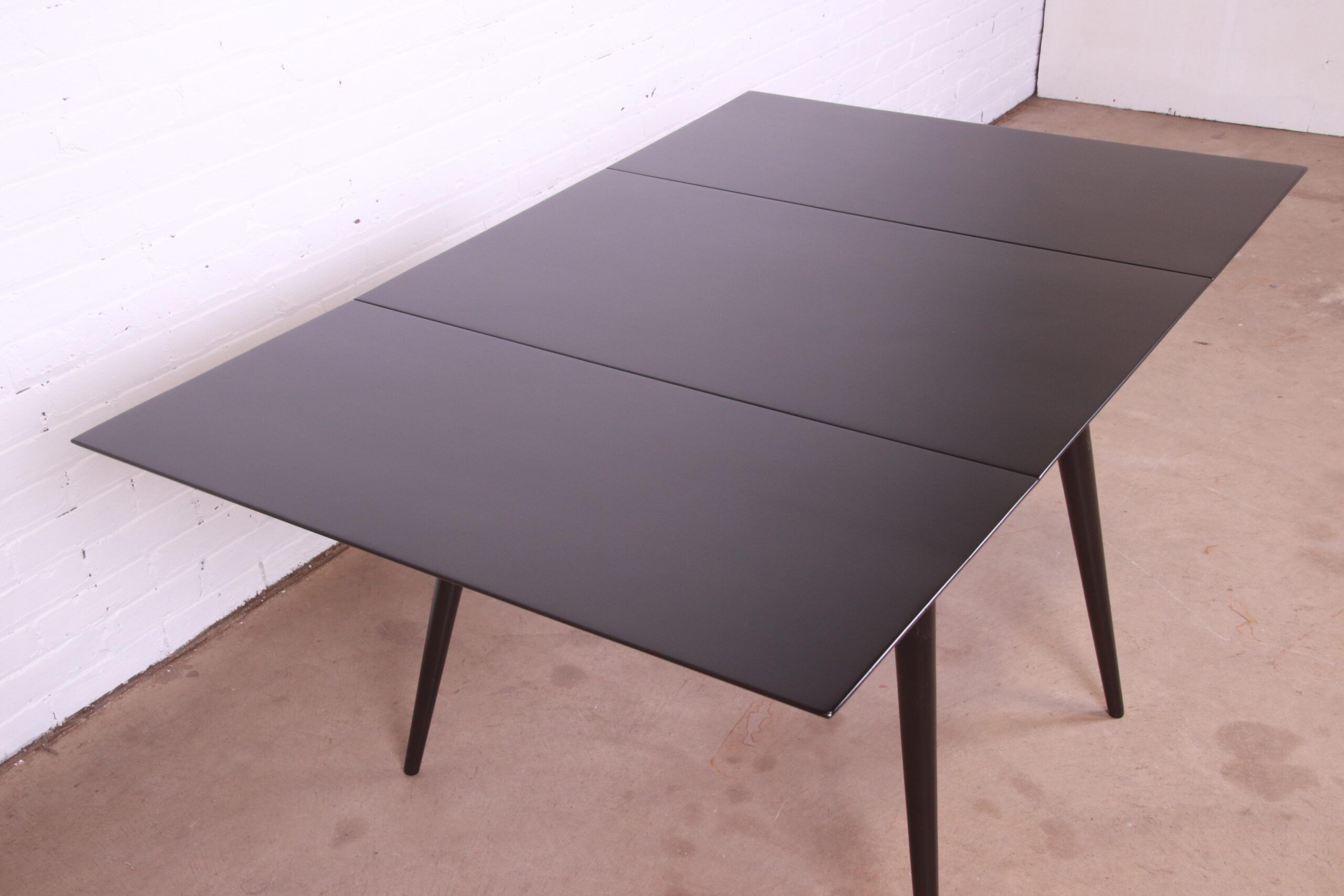 Paul McCobb Planner Group Black Lacquered Solid Maple Drop Leaf Dining Table, Newly Refinished - Image 7
