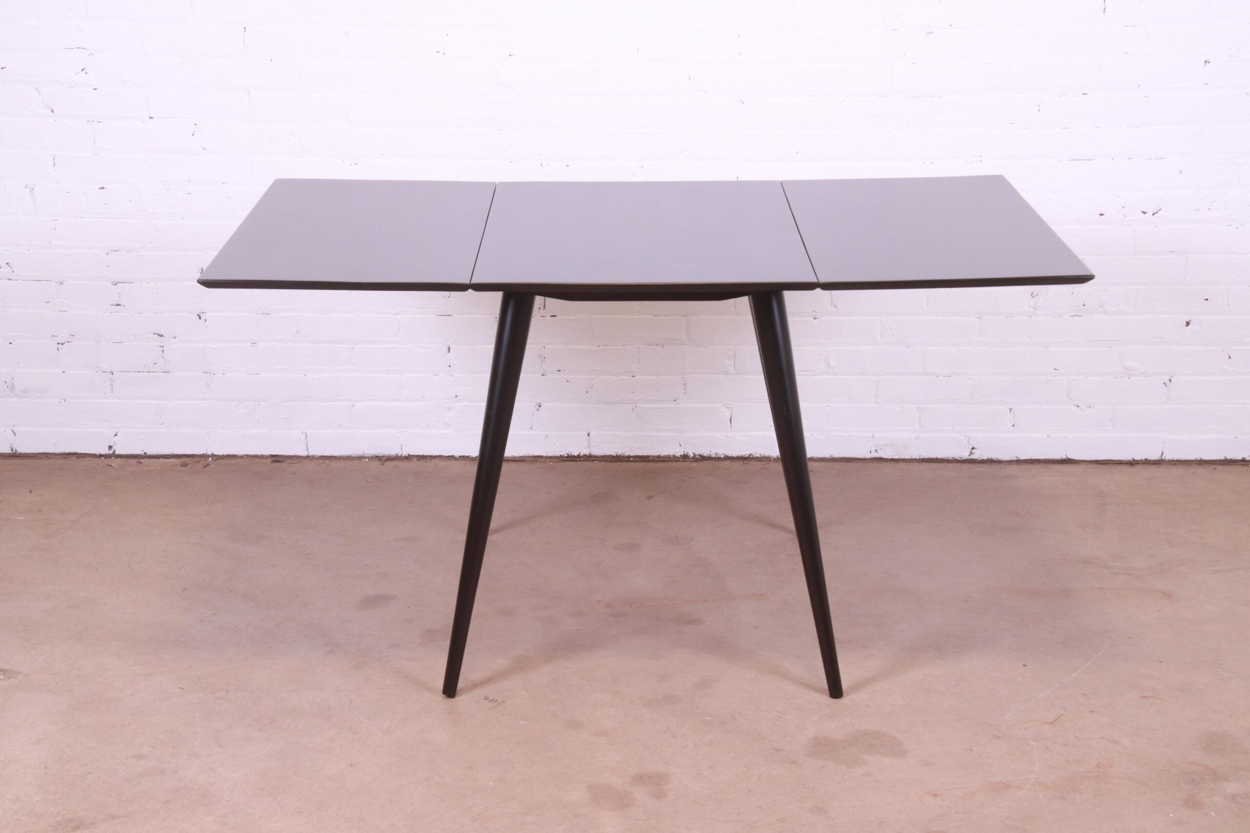 Paul McCobb Planner Group Black Lacquered Solid Maple Drop Leaf Dining Table, Newly Refinished - Image 5