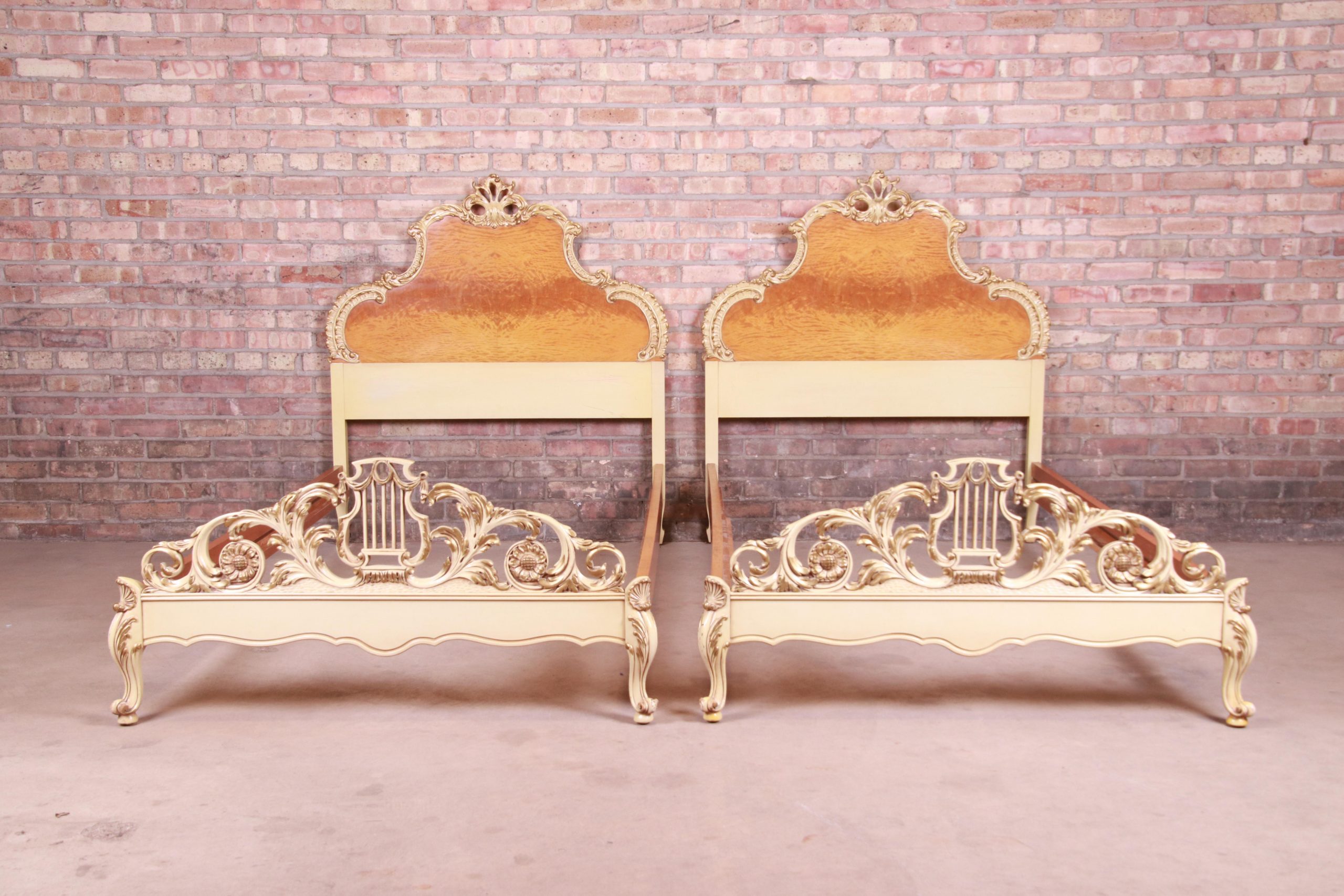 Romweber French Rococo Louis XV Burl Wood and Parcel Painted Twin Beds, Pair