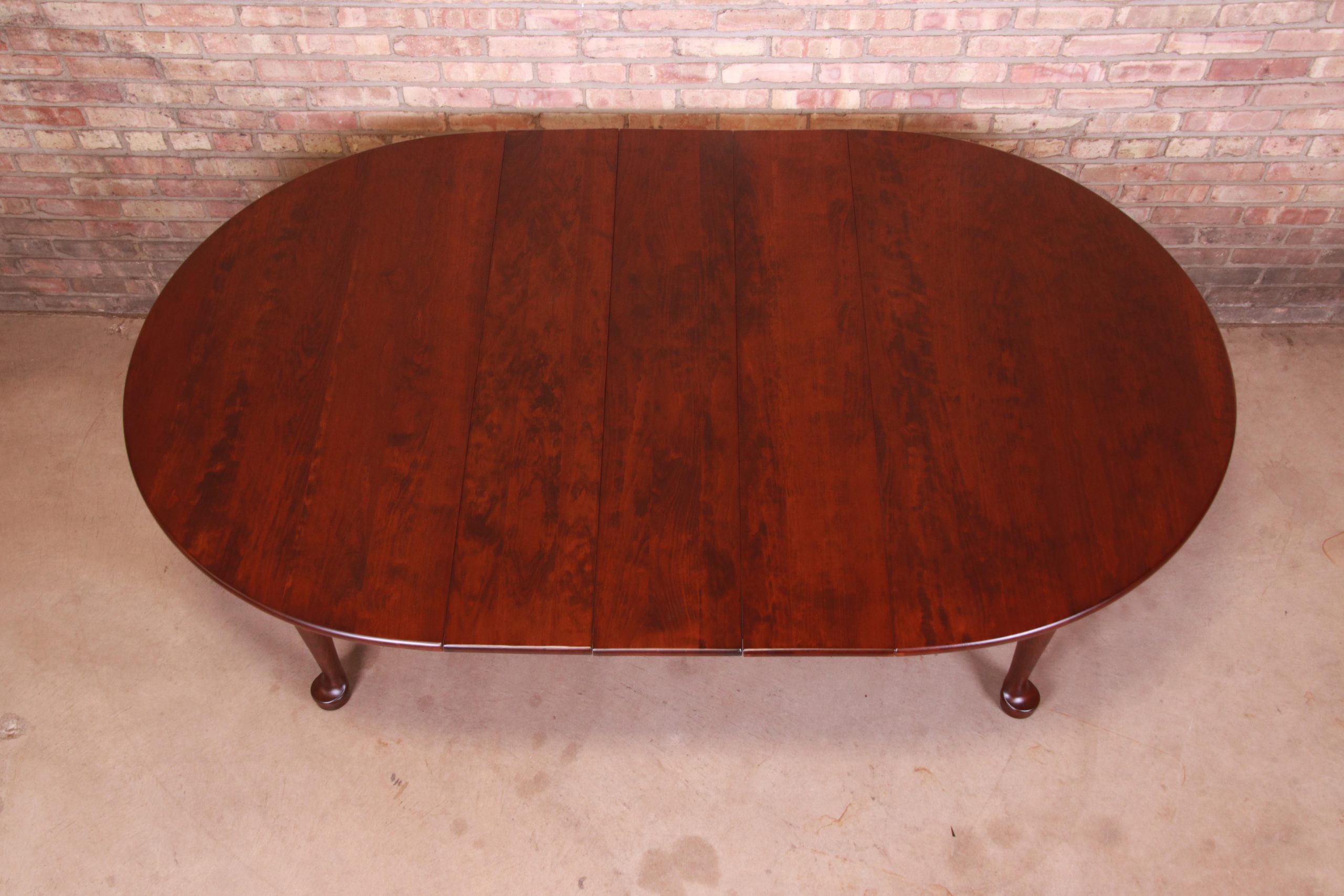 Stickley American Colonial Solid Cherry Wood Extension Dining Table, Newly Refinished - Image 6