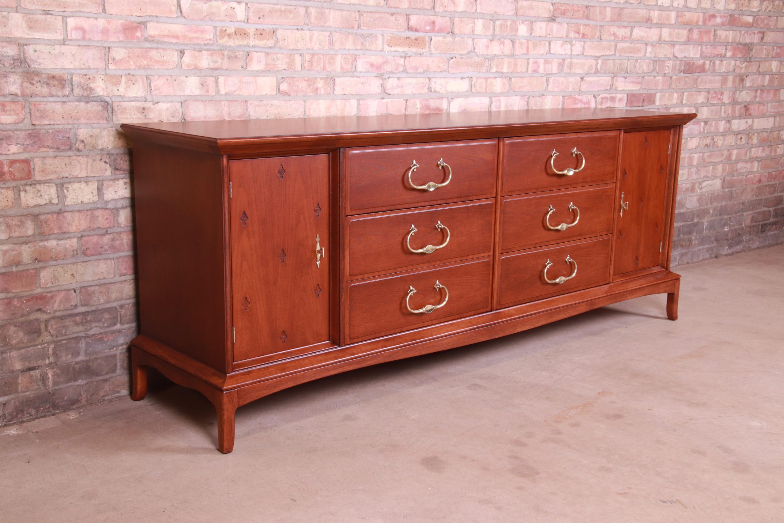 Thomasville Hollywood Regency Chinoiserie Walnut Long Dresser or Credenza, Newly Refinished - Image 5