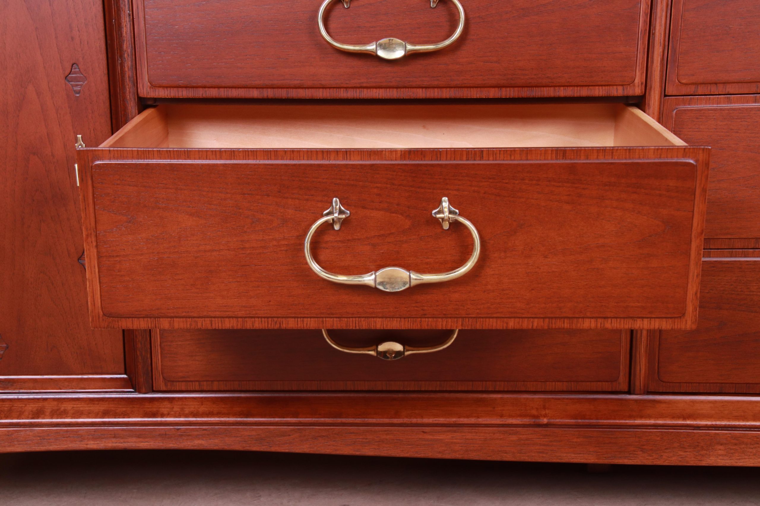 Thomasville Hollywood Regency Chinoiserie Walnut Long Dresser or Credenza, Newly Refinished - Image 9