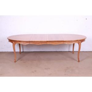 Henredon French Provincial Louis XV Carved Oak Extension Dining Table, Newly Refinished