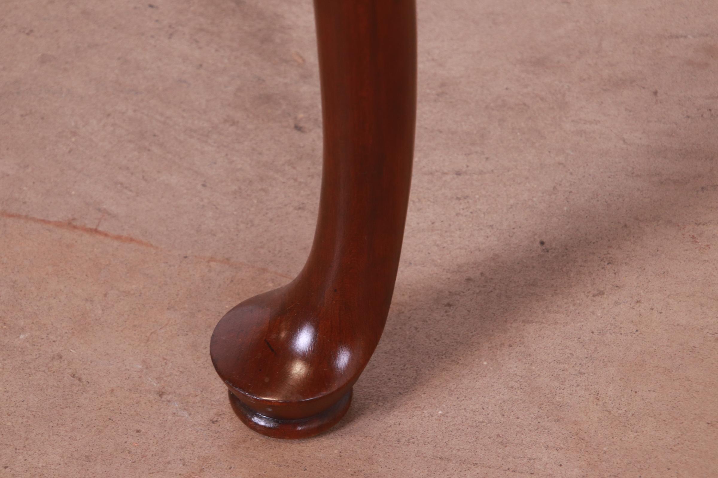 Ethan Allen Queen Anne Cherry Wood Tea Table or Occasional Side Table - Image 11