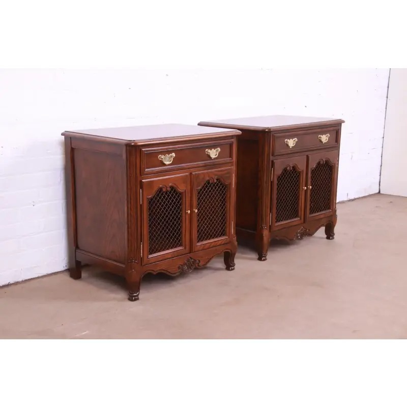 Baker Furniture French Provincial Louis XV Oak and Burl Wood Nightstands, Newly Refinished - Image 2