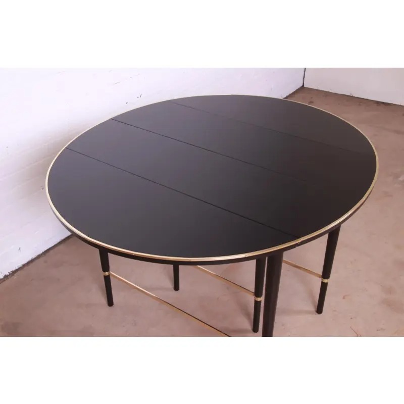 Paul McCobb Connoisseur Collection Black Lacquered Mahogany and Brass Extension Dining Table, Newly Refinished - Image 9