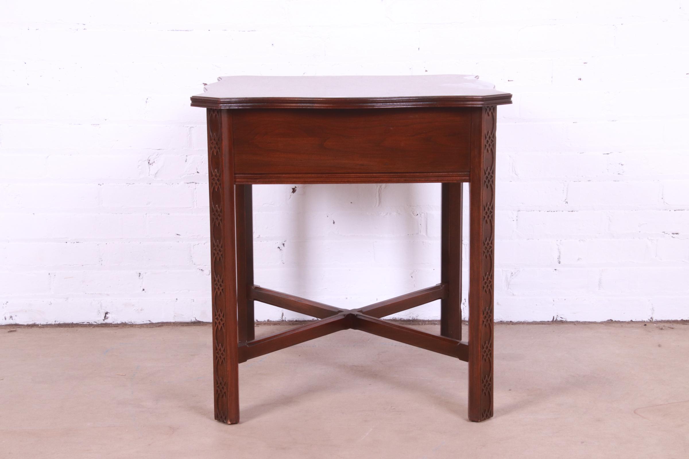 Late 20th Century Ethan Allen Georgian Carved Cherry Wood Tea Table or Occasional Side Table - Image 11