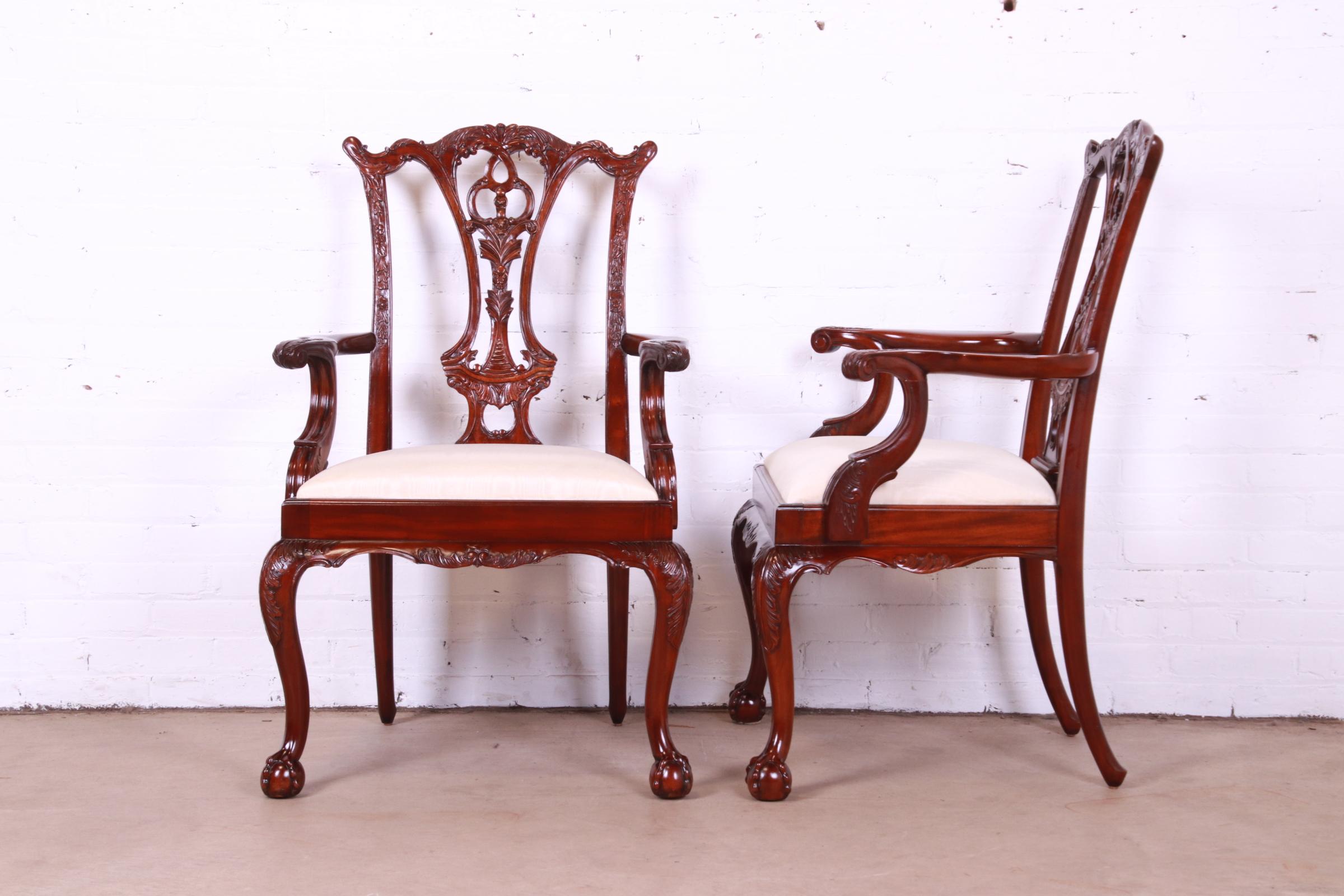 Maitland Smith Chippendale Carved Mahogany Dining Chairs, Set of Six - Image 10