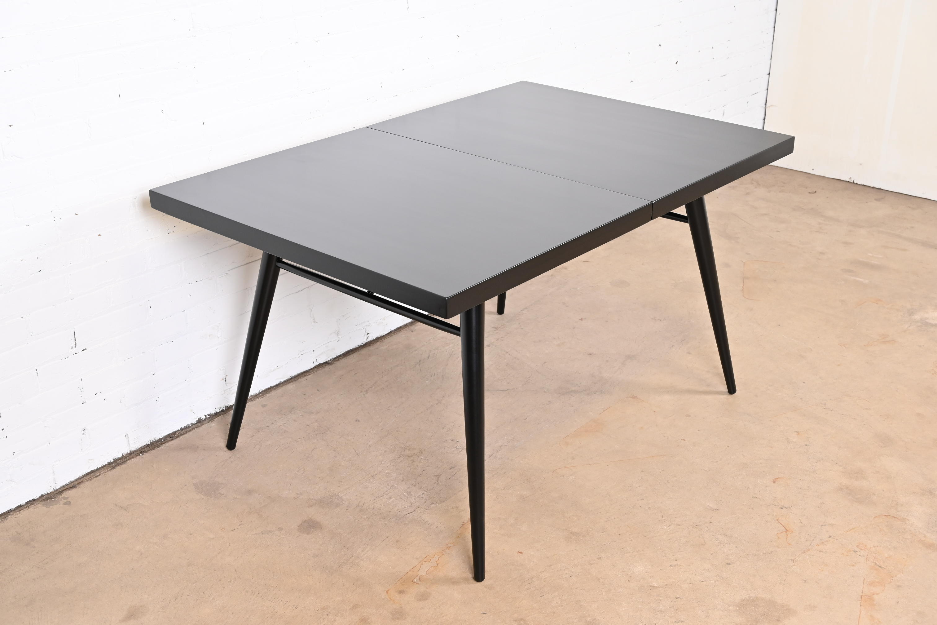 Paul McCobb Planner Group Black Lacquered Extension Dining Table, Newly Refinished - Image 8