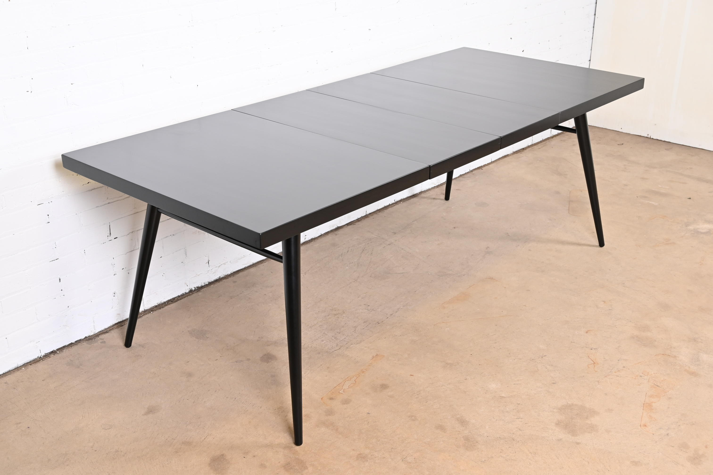 Paul McCobb Planner Group Black Lacquered Extension Dining Table, Newly Refinished - Image 3