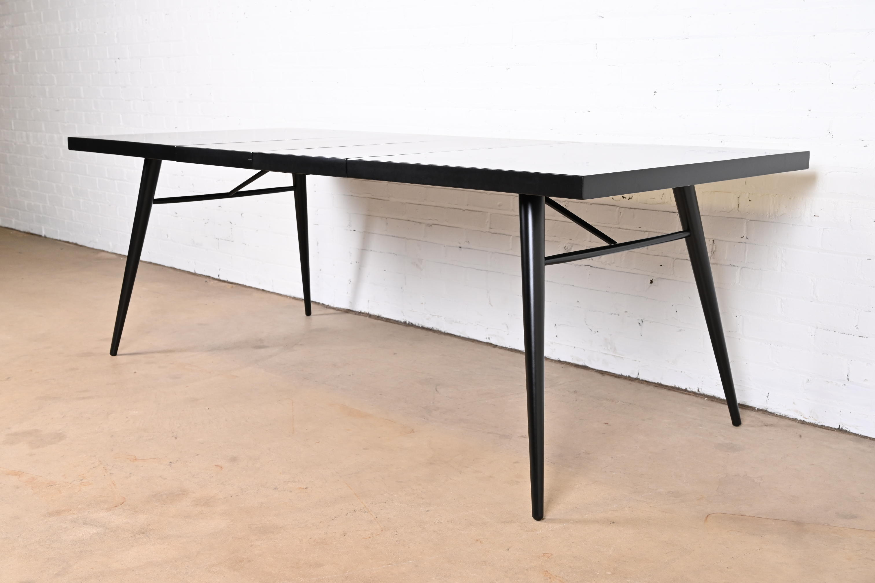 Paul McCobb Planner Group Black Lacquered Extension Dining Table, Newly Refinished - Image 2