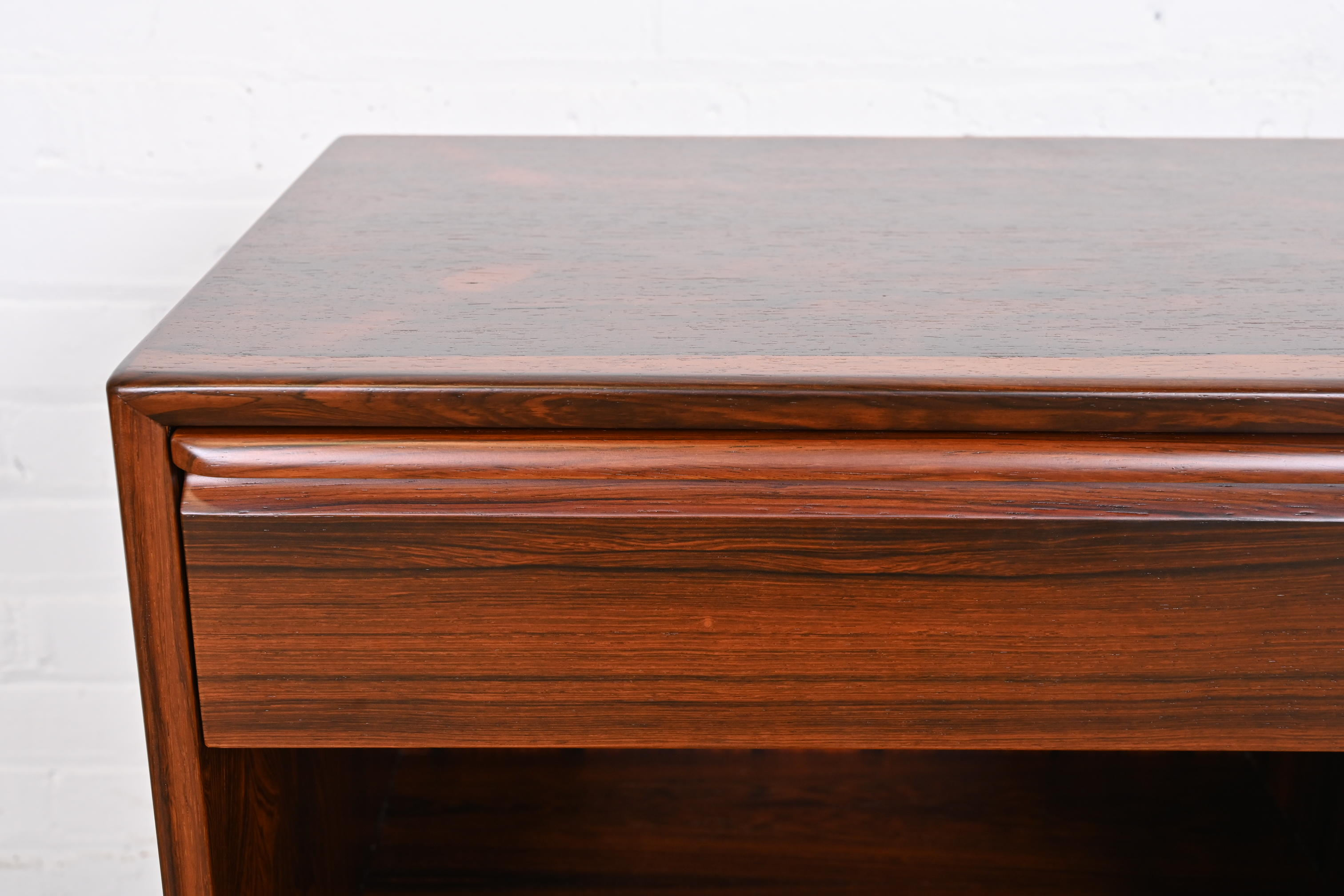 Westnofa Scandinavian Modern Rosewood Nightstands, Newly Refinished - Image 10