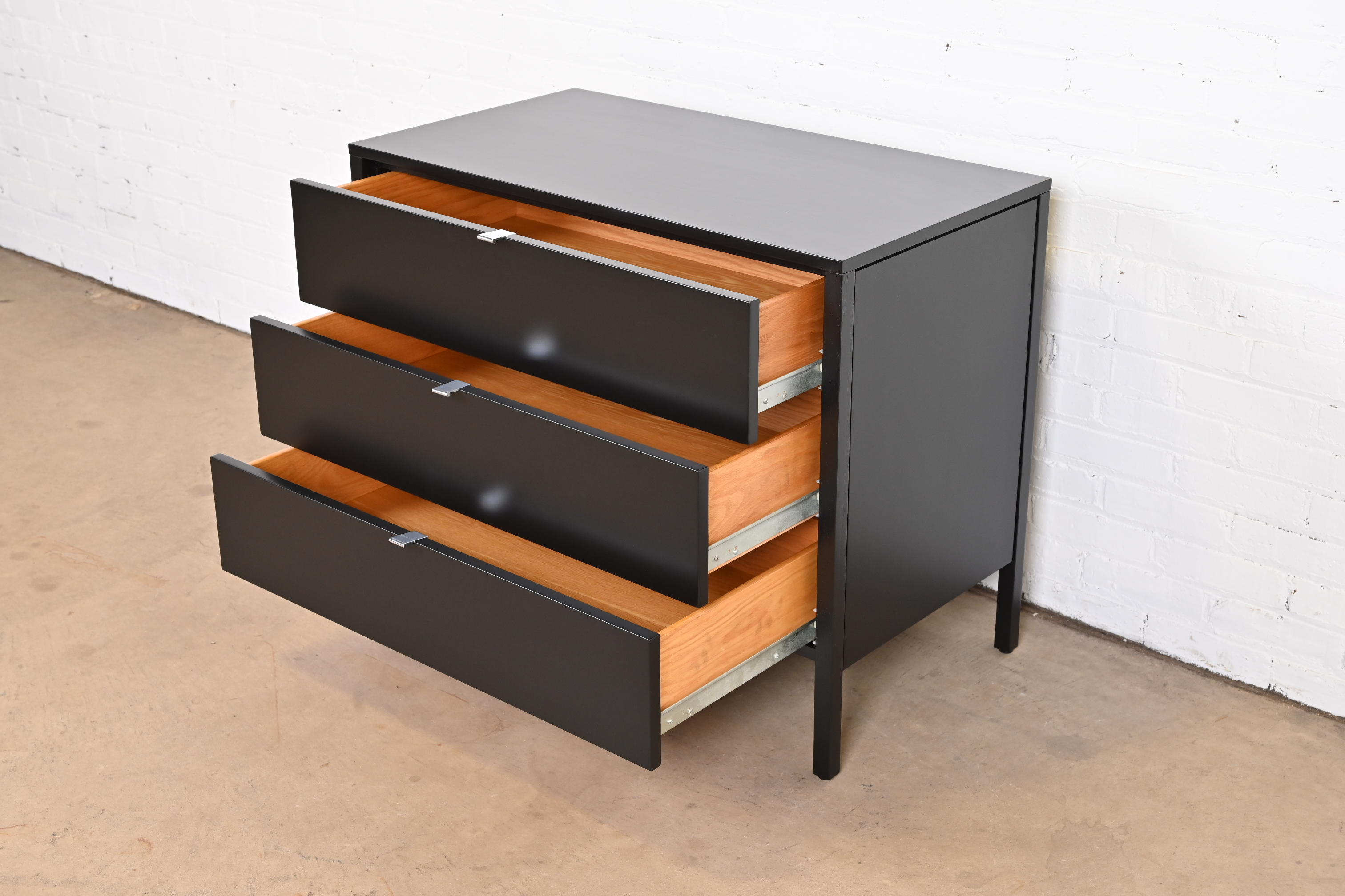 Florence Knoll Mid-Century Modern Black Lacquered Chest of Drawers, Newly Refinished - Image 7