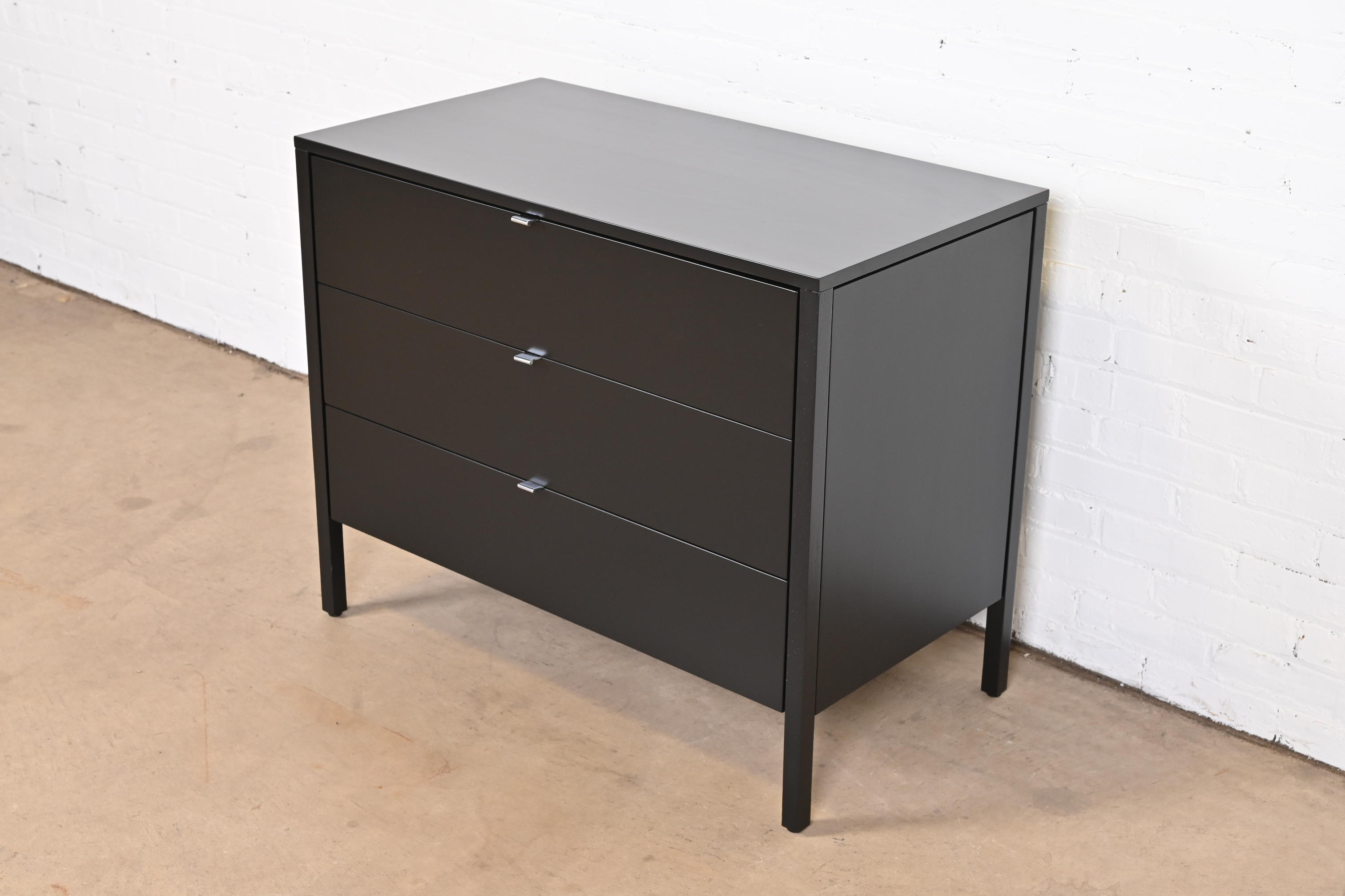 Florence Knoll Mid-Century Modern Black Lacquered Chest of Drawers, Newly Refinished - Image 5