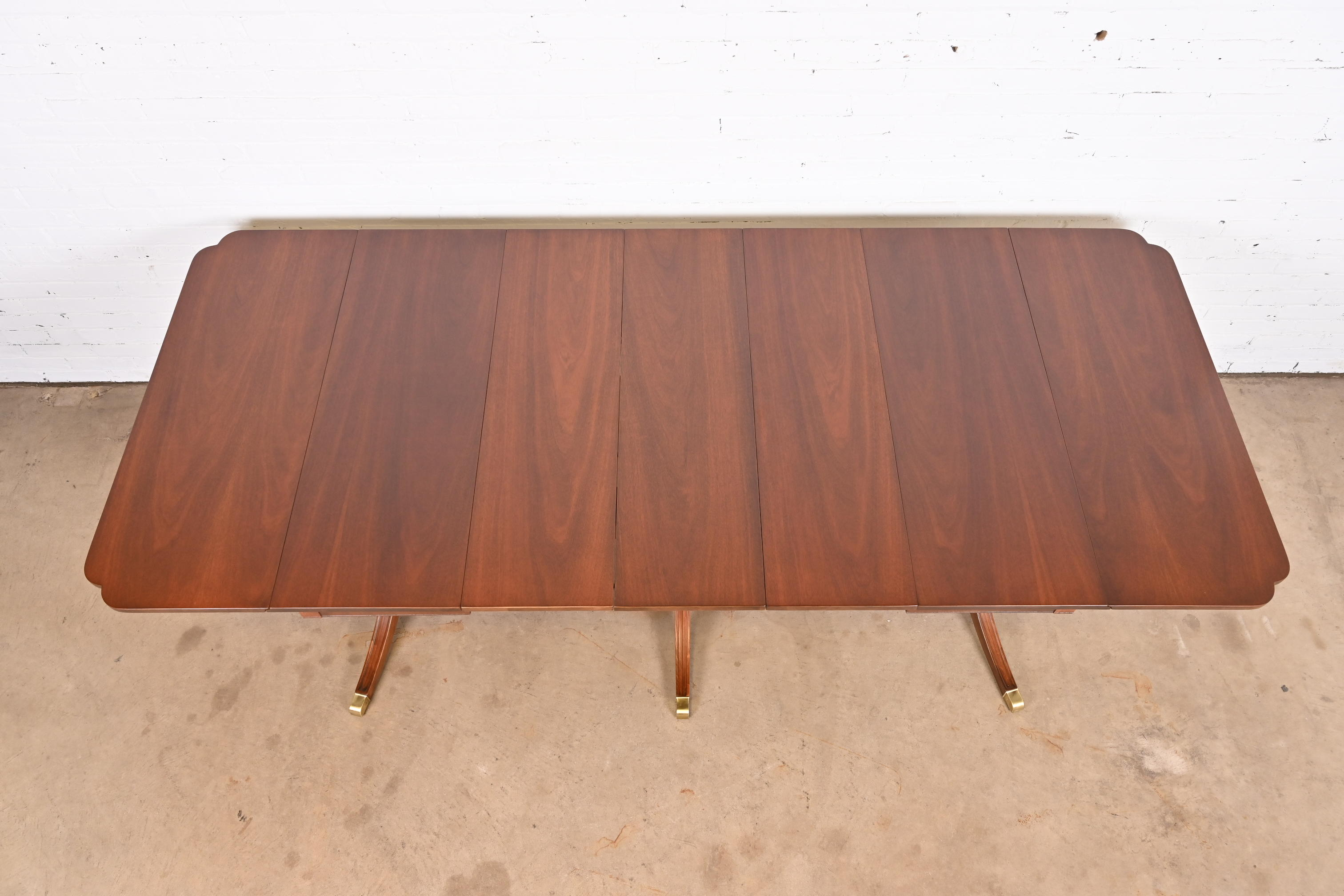 Drexel Georgian Mahogany Triple Pedestal Extension Dining Table, Newly Refinished - Image 4
