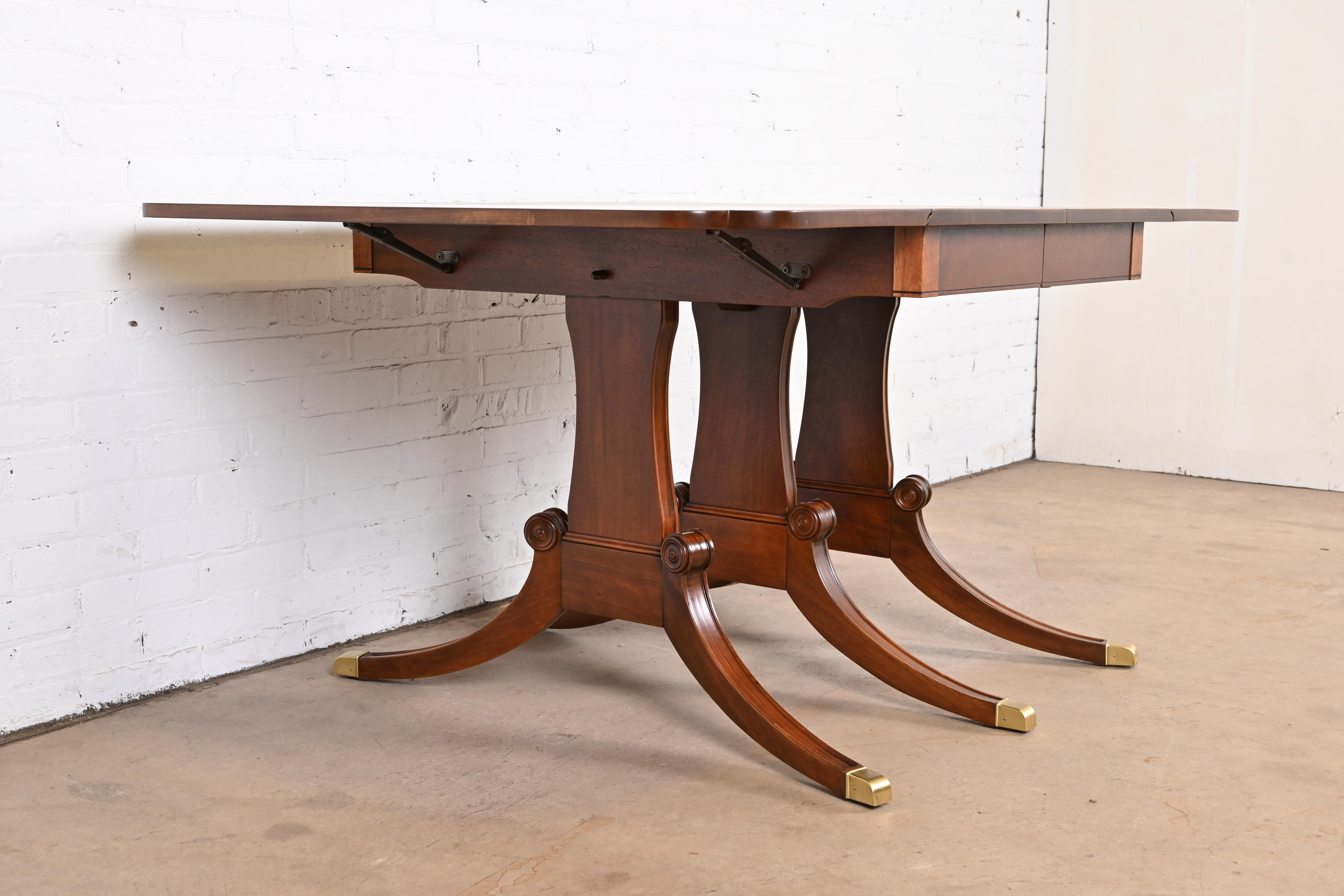 Drexel Georgian Mahogany Triple Pedestal Extension Dining Table, Newly Refinished - Image 8