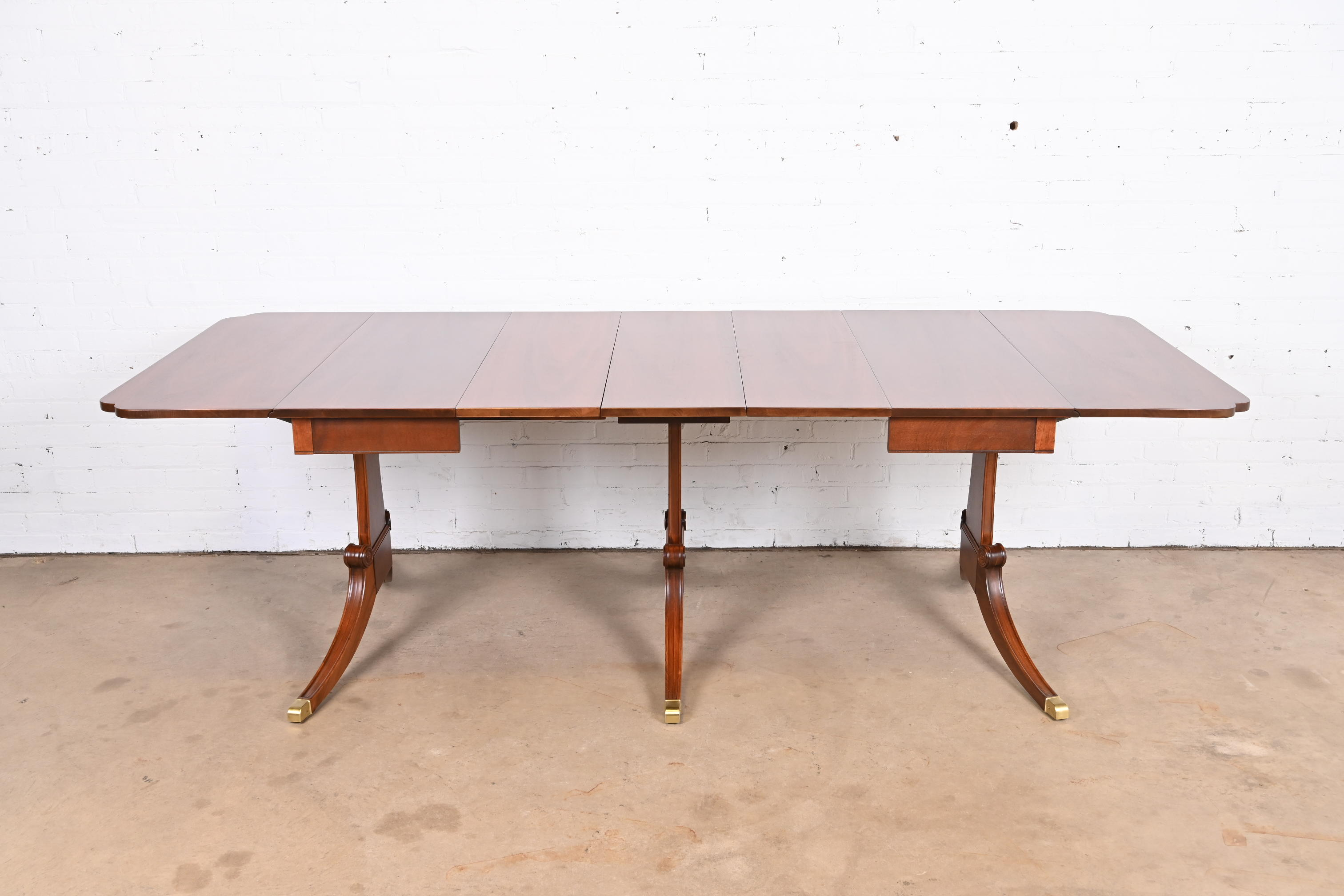 Drexel Georgian Mahogany Triple Pedestal Extension Dining Table, Newly Refinished - Image 2