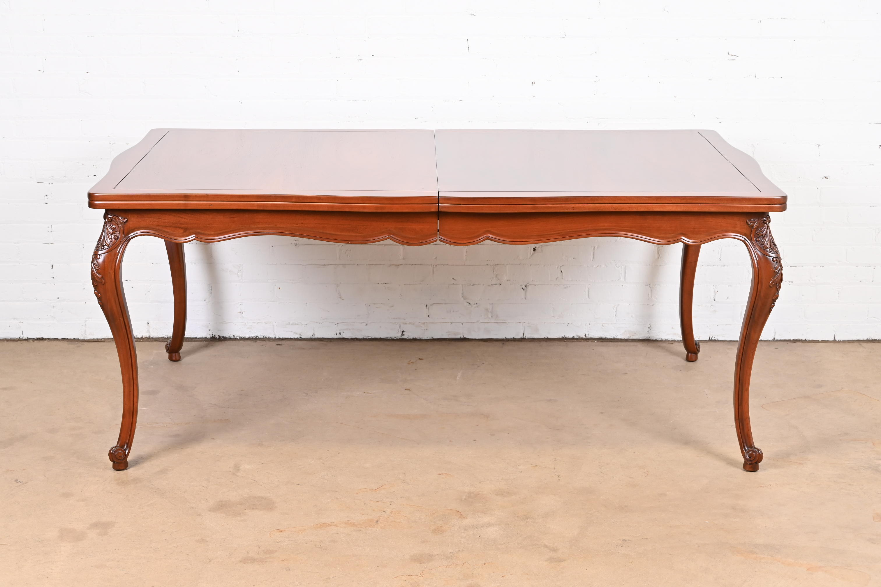 John Widdicomb French Provincial Louis XV Walnut Extension Dining Table, Newly Refinished - Image 7