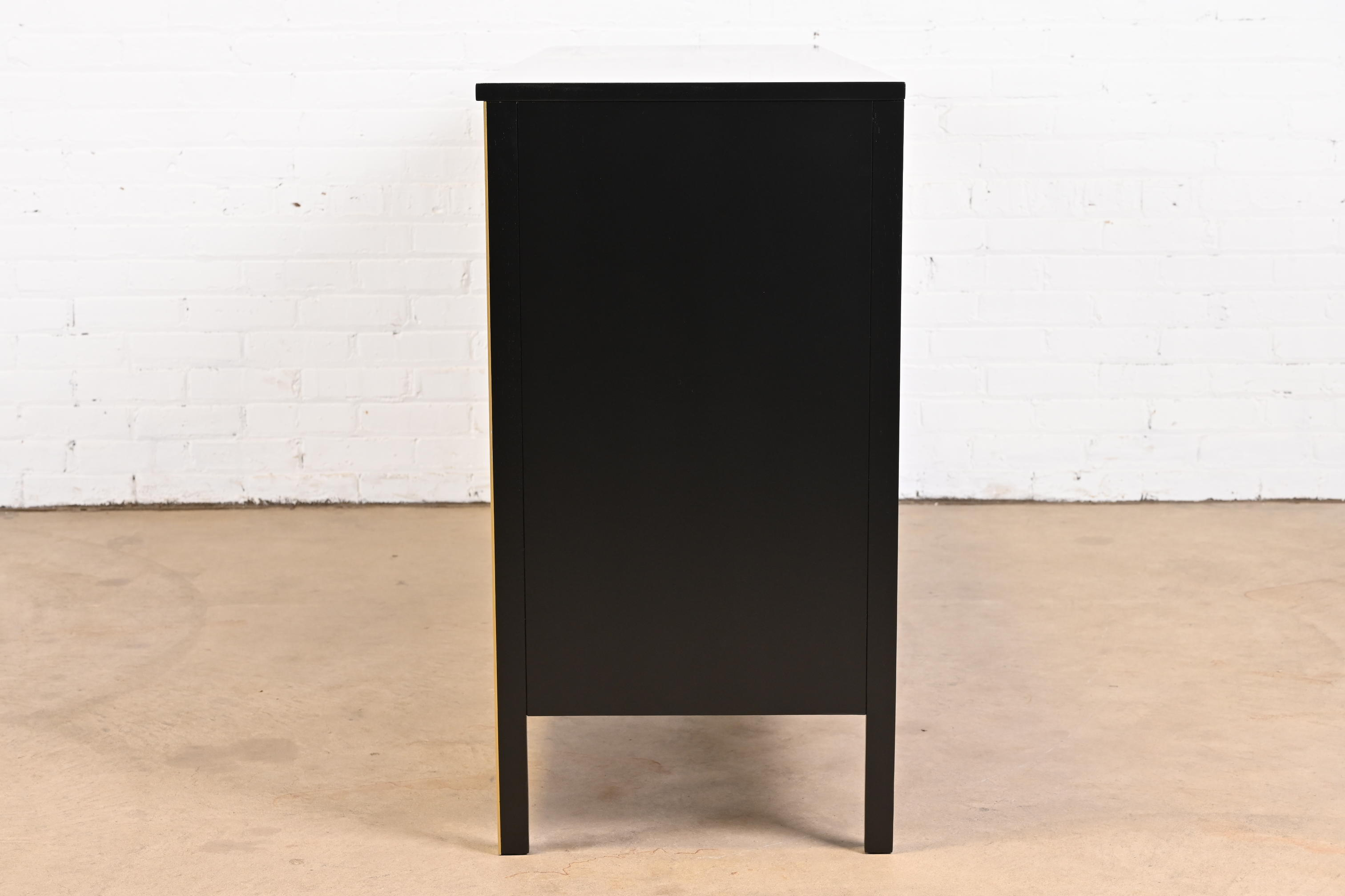 Paul McCobb Black Lacquer and Brass Dresser or Credenza, Newly Refinished - Image 12