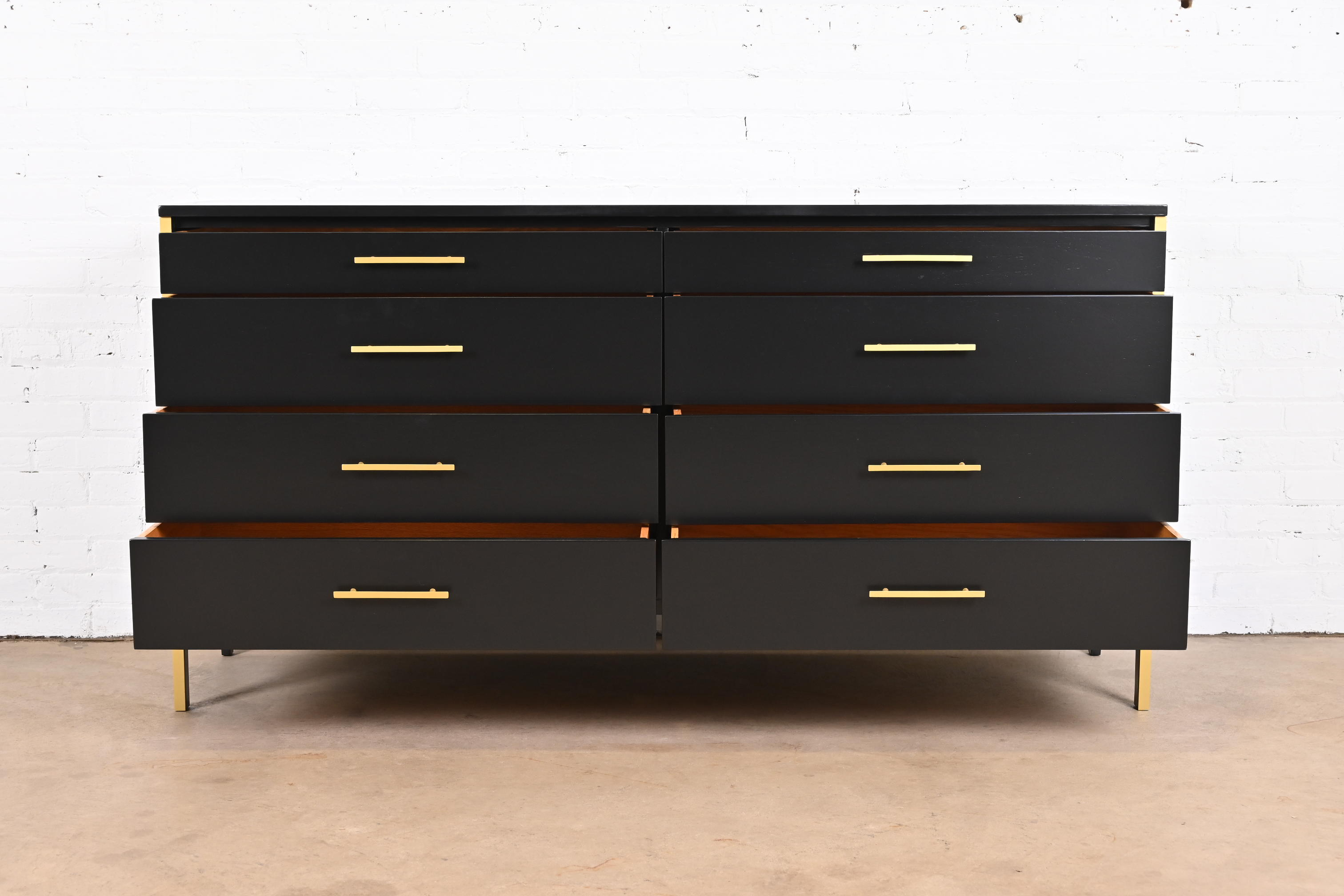 Paul McCobb Black Lacquer and Brass Dresser or Credenza, Newly Refinished - Image 7