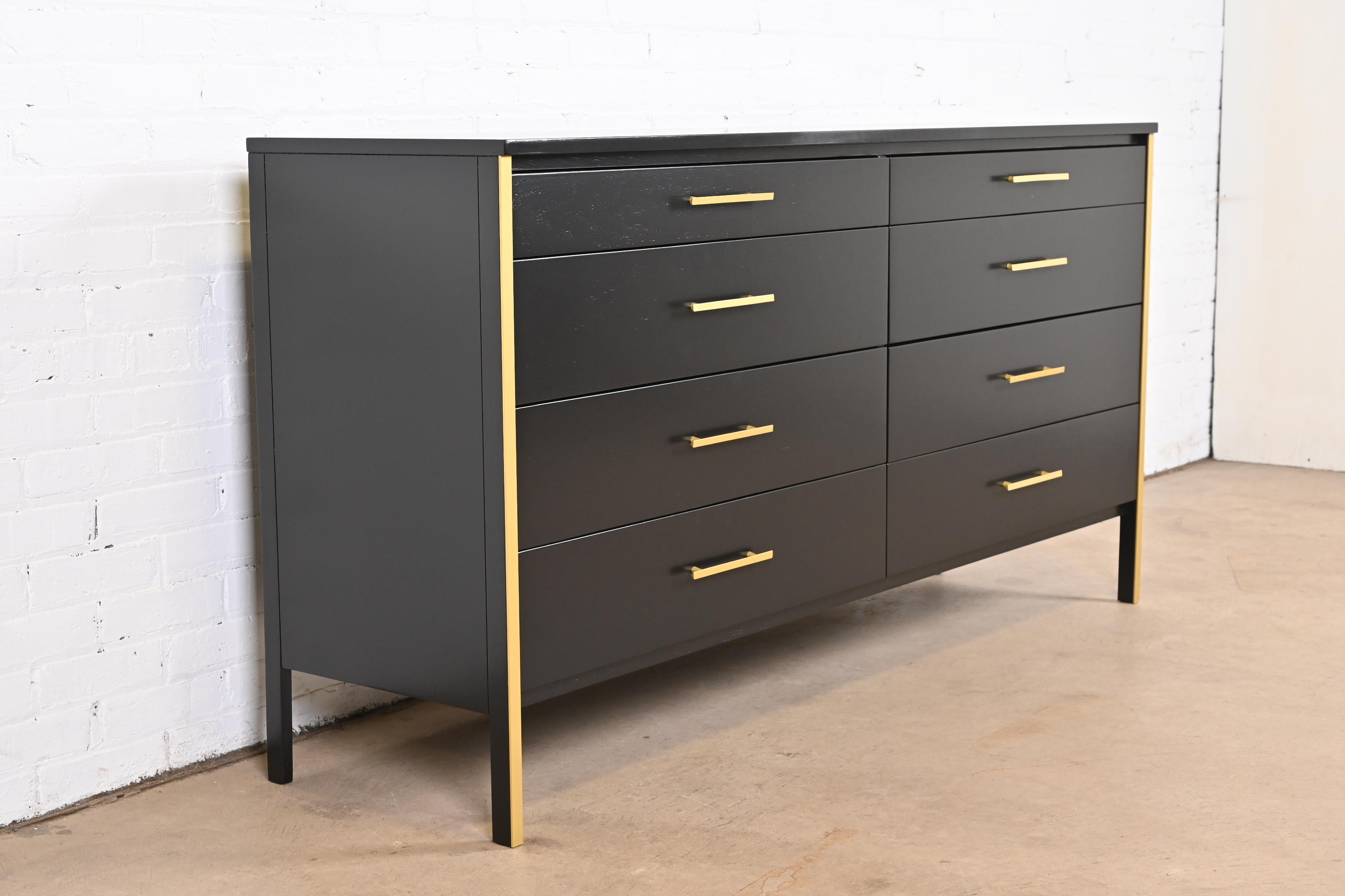 Paul McCobb Black Lacquer and Brass Dresser or Credenza, Newly Refinished - Image 6