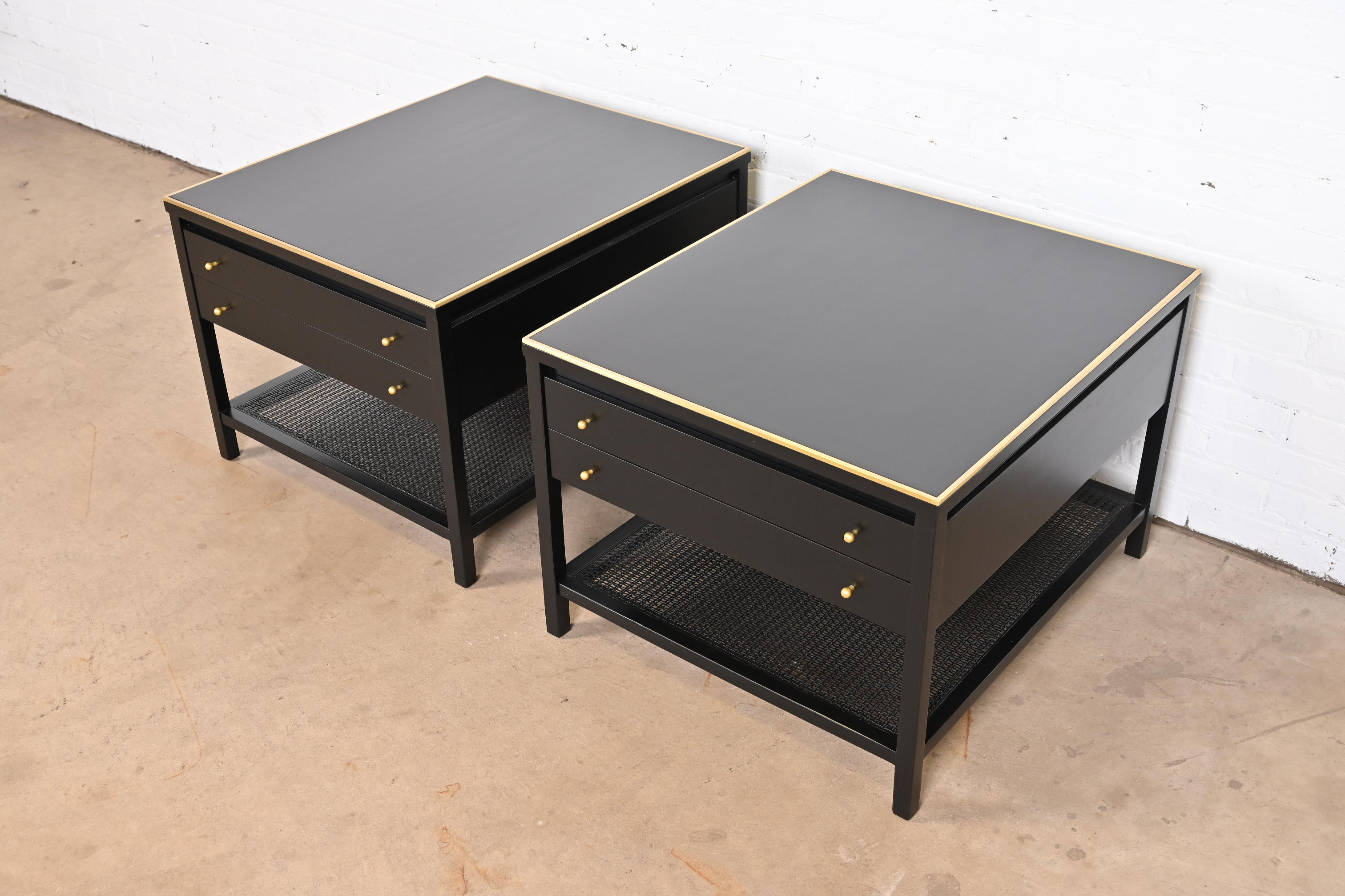 Paul McCobb Irwin Collection Black Lacquer and Brass End Tables or Nightstands, Newly Refinished - Image 2