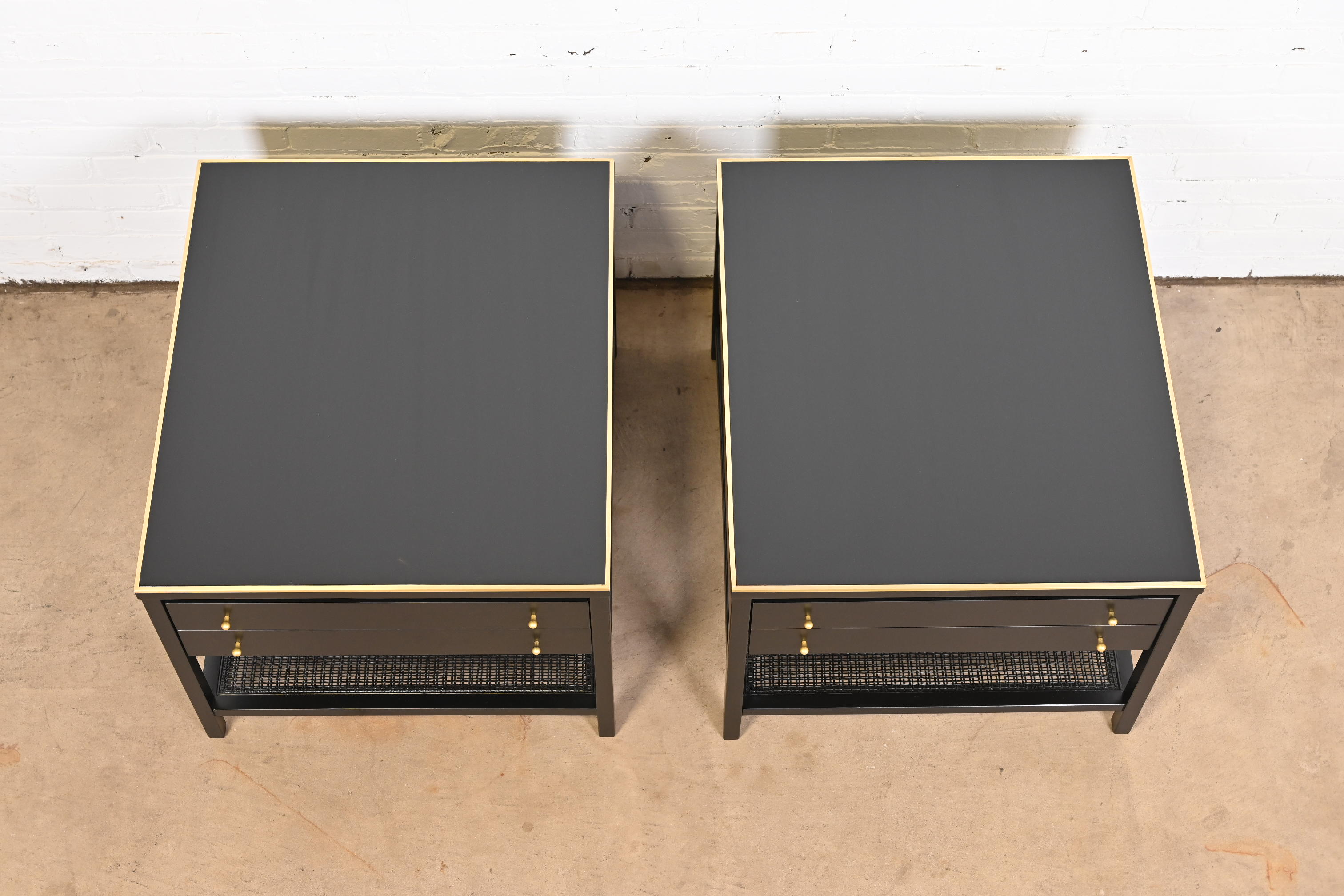 Paul McCobb Irwin Collection Black Lacquer and Brass End Tables or Nightstands, Newly Refinished - Image 7