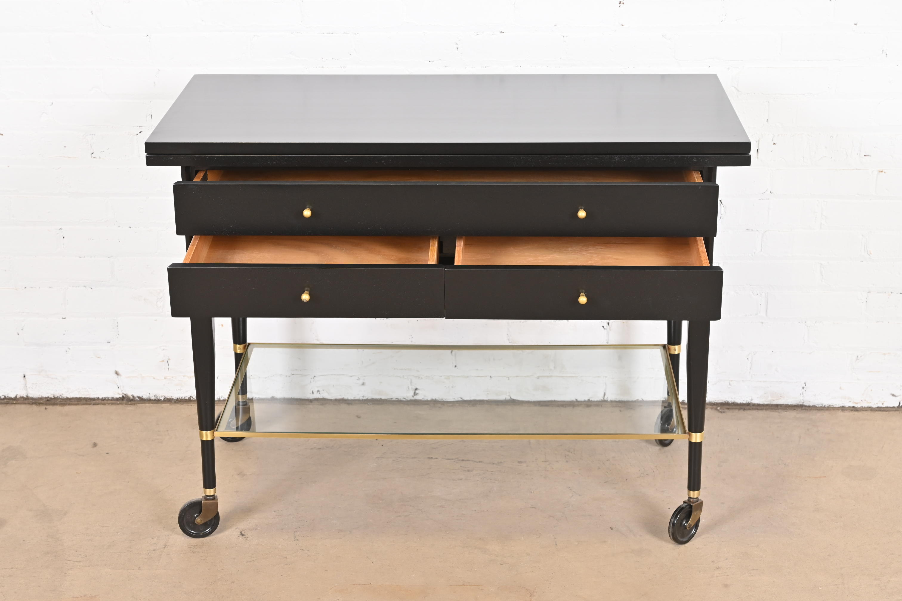 Paul McCobb for Directional Mid-Century Modern Black Lacquered Flip Top Server Bar Cart, Newly Refinished - Image 4