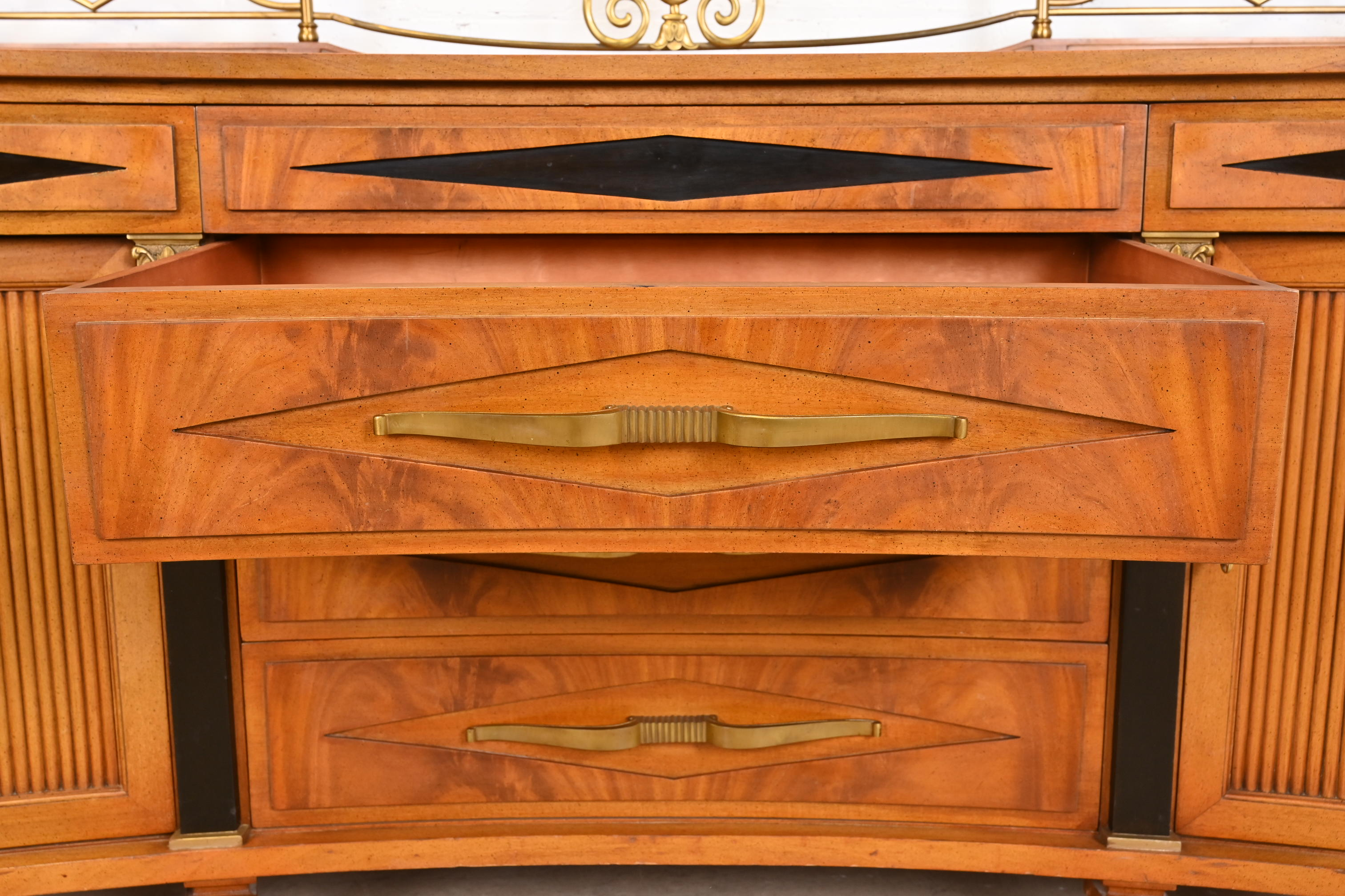 Grosfeld House Hollywood Regency Mahogany Sideboard or Bar Cabinet - Image 7