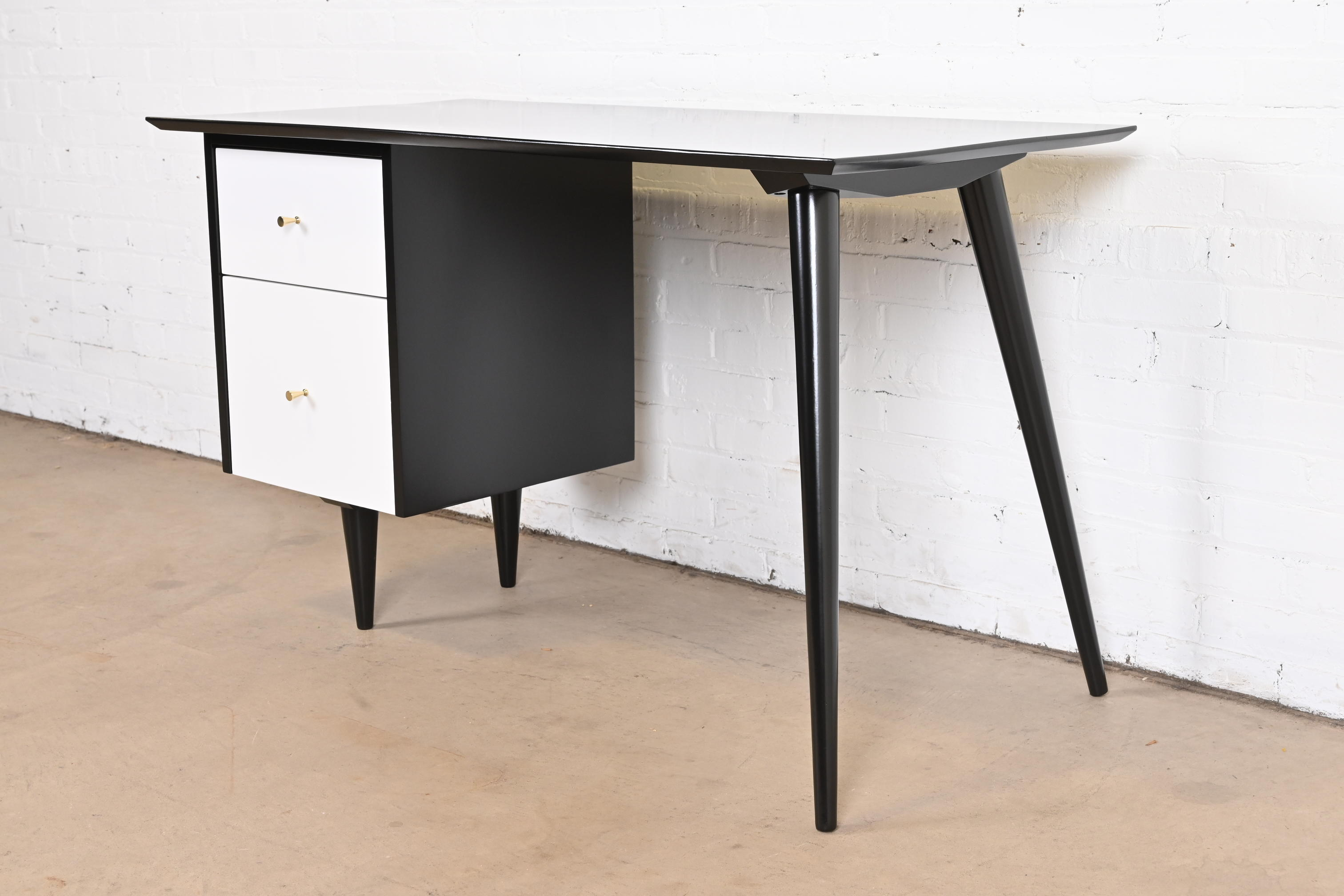 Paul McCobb Planner Group Black and White Lacquered Writing Desk, Newly Refinished