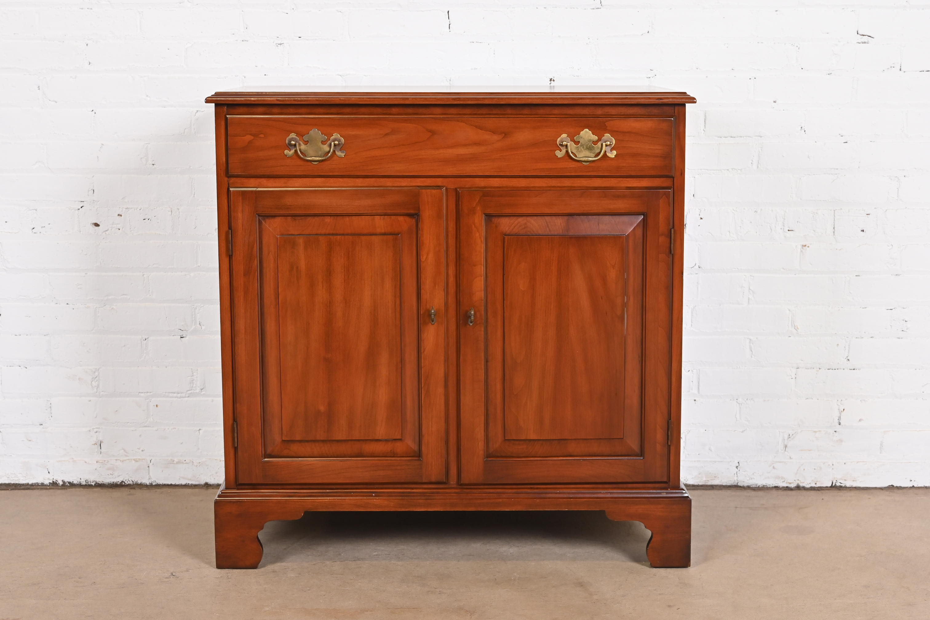 Henkel Harris American Colonial Cherry Wood Server or Bar Cabinet, Newly Restored - Image 3