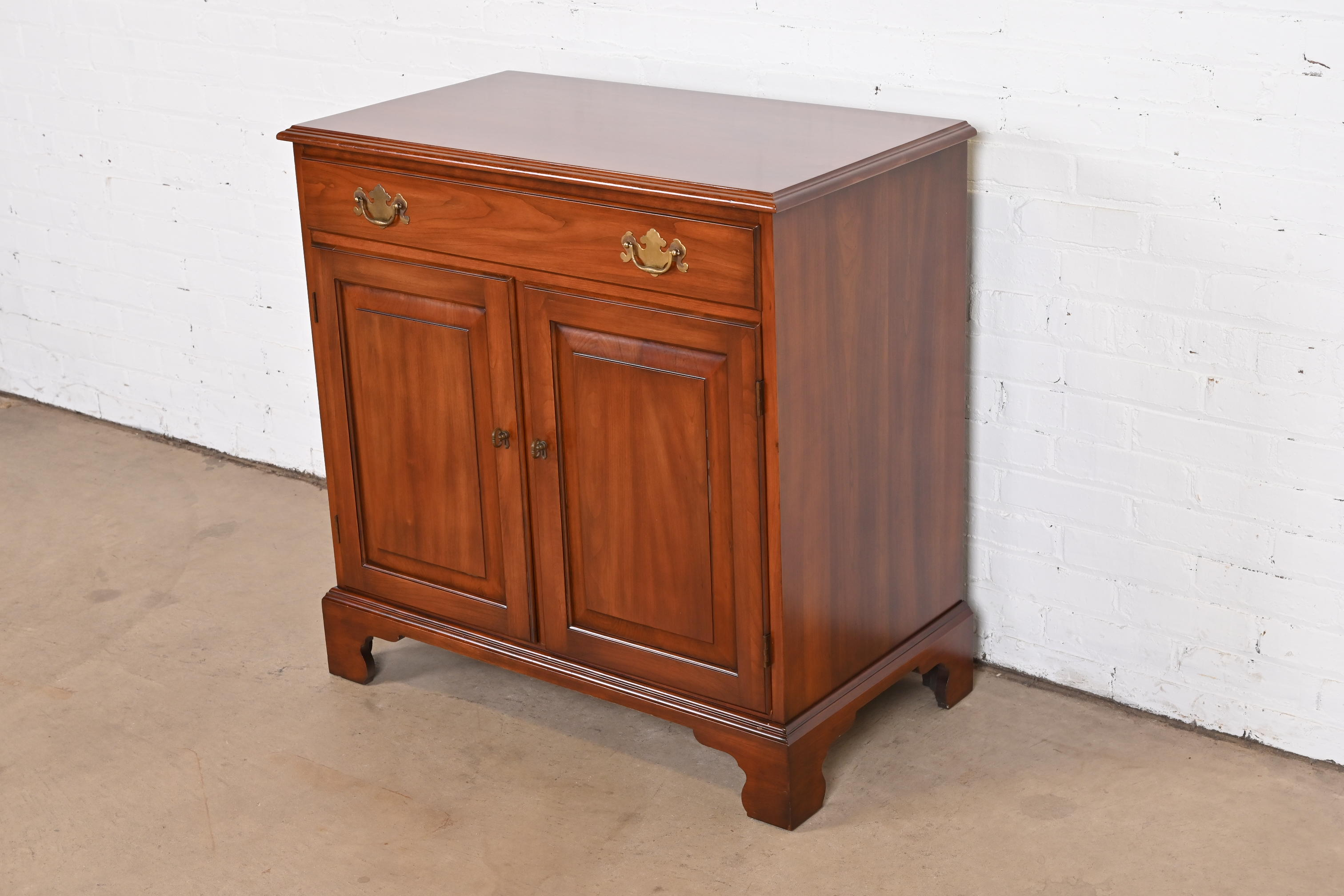 Henkel Harris American Colonial Cherry Wood Server or Bar Cabinet, Newly Restored - Image 2