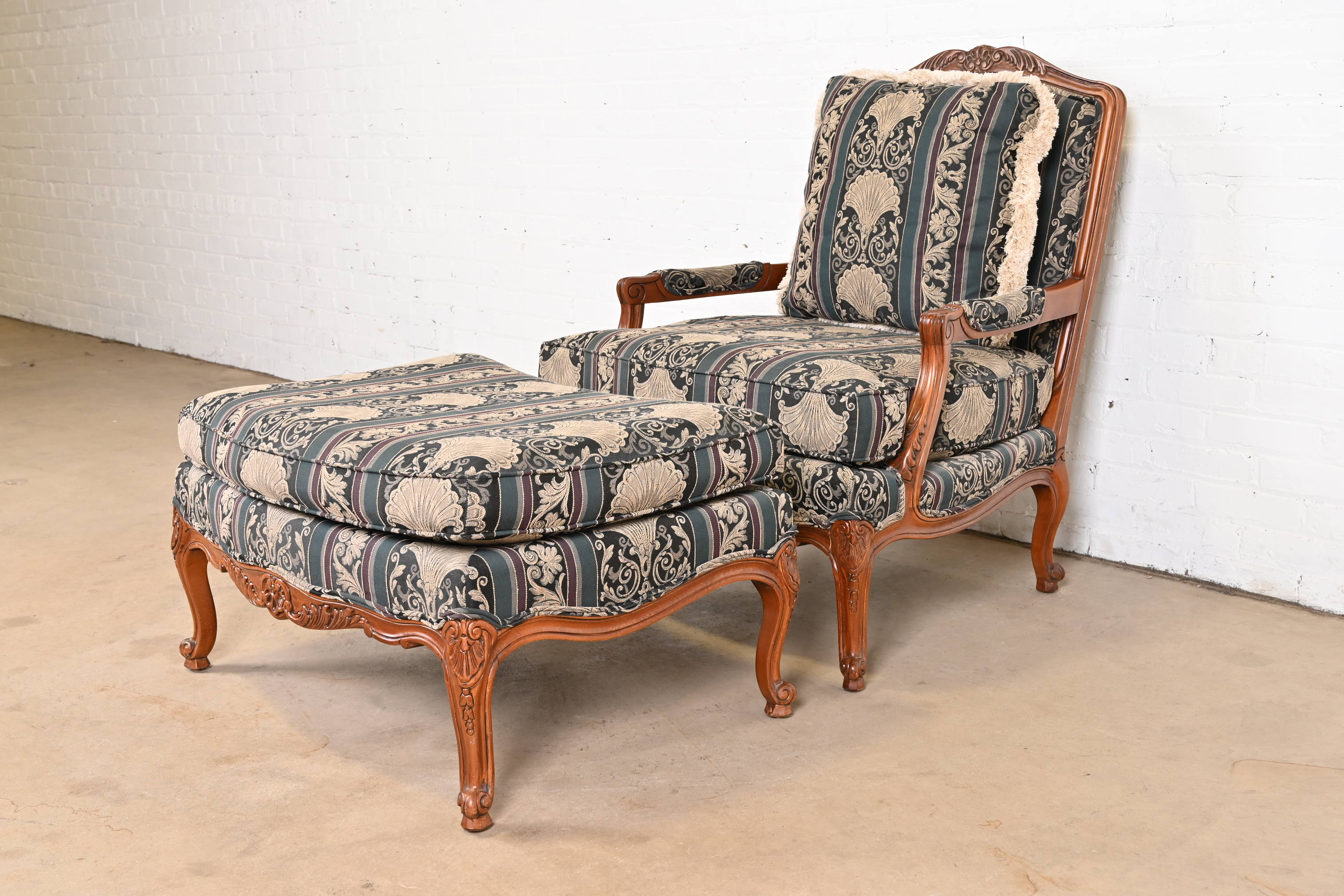 Thomasville French Provincial Louis XV Carved Walnut Upholstered Fauteuil and Ottoman - Image 3