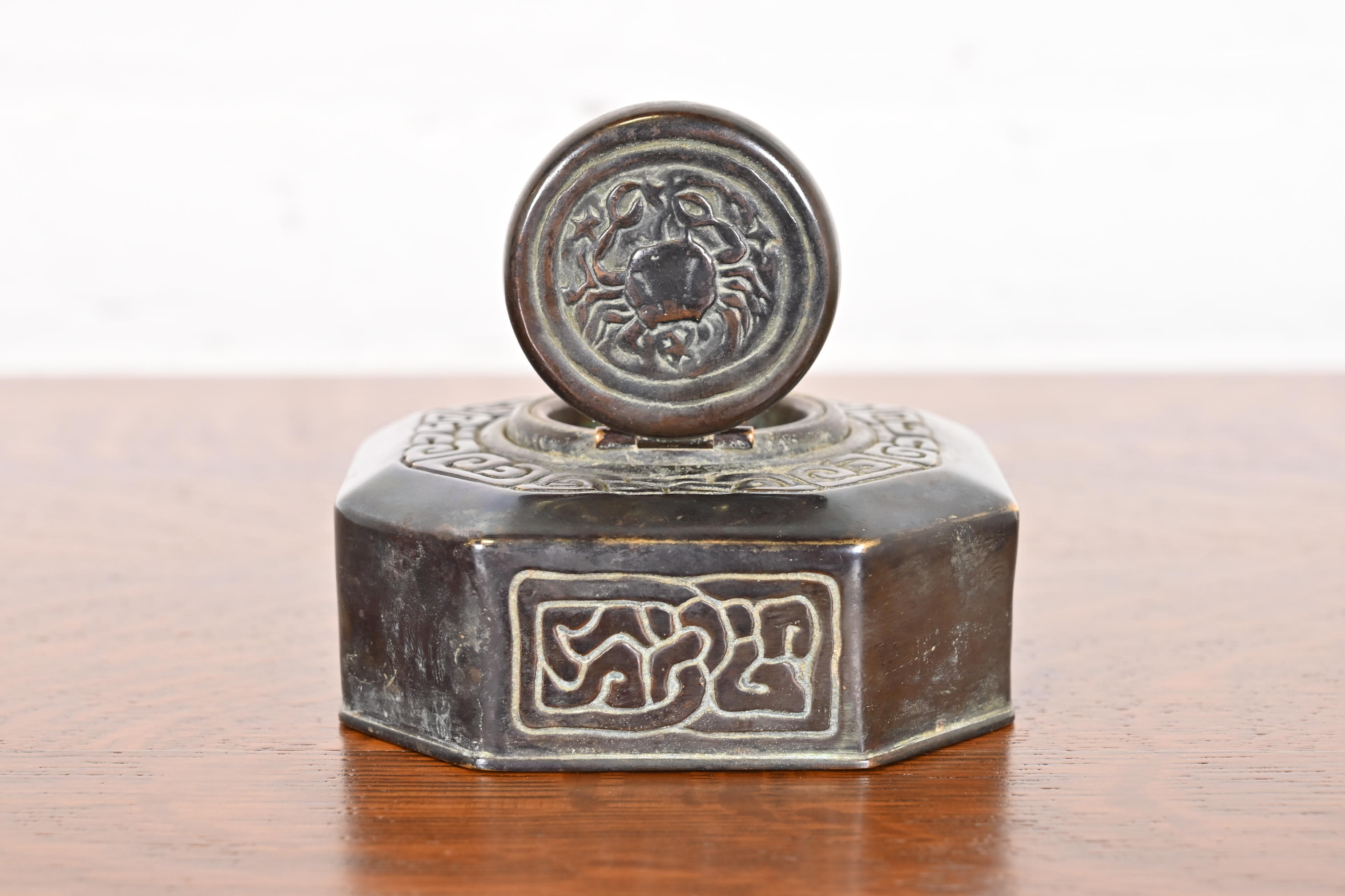 Tiffany Studios New York "Zodiac" Patinated Bronze Inkwell - Image 9