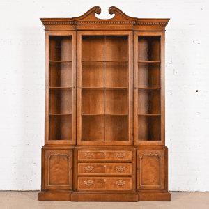 Henredon Georgian Carved Mahogany Lighted Breakfront Bookcase Cabinet
