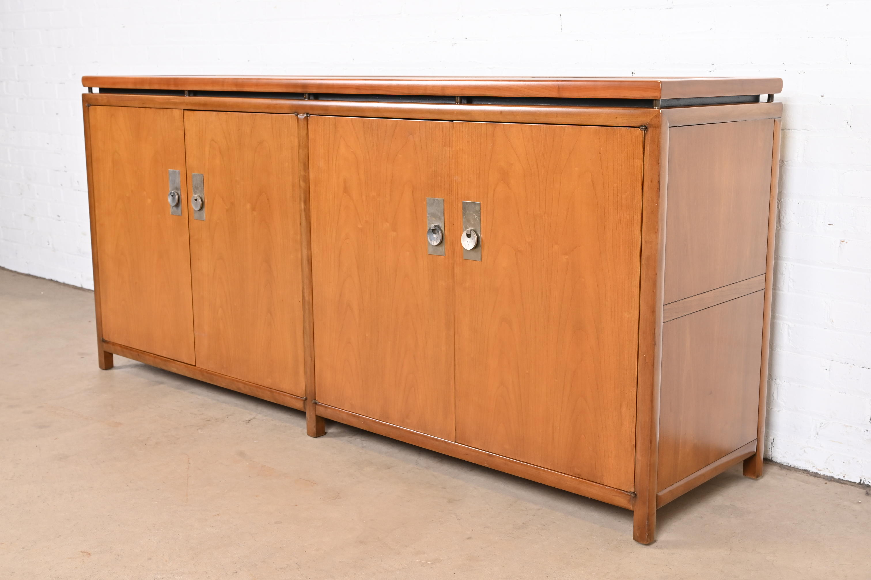 Michael Taylor for Baker Furniture Mid-Century Hollywood Regency Cherry Wood Sideboard Credenza