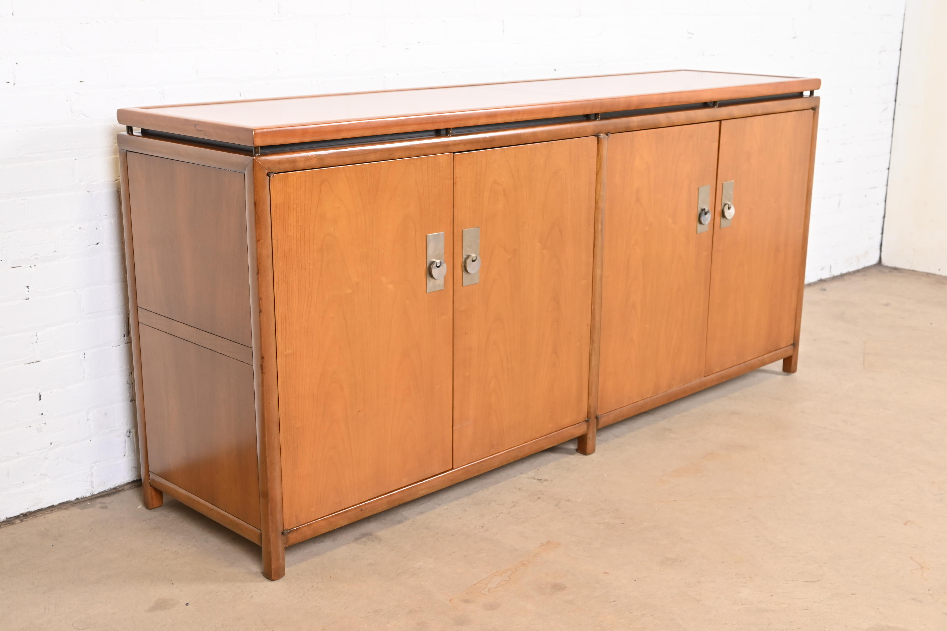 Michael Taylor for Baker Furniture Mid-Century Hollywood Regency Cherry Wood Sideboard Credenza - Image 4